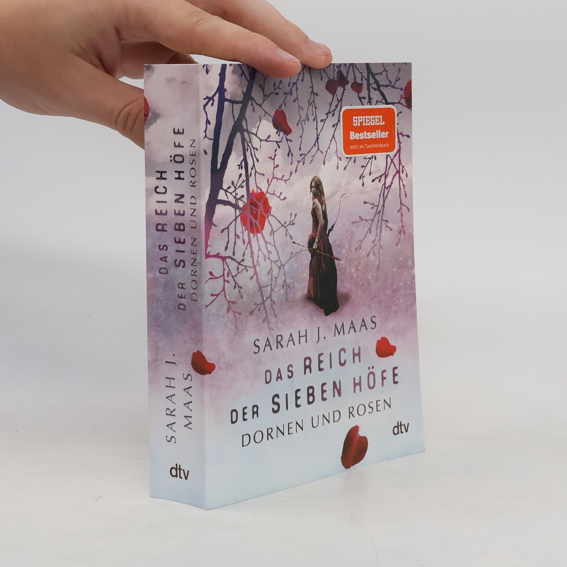 Sarah J. Maas Das Reich der sieben Höfe. Dornen und Rosen