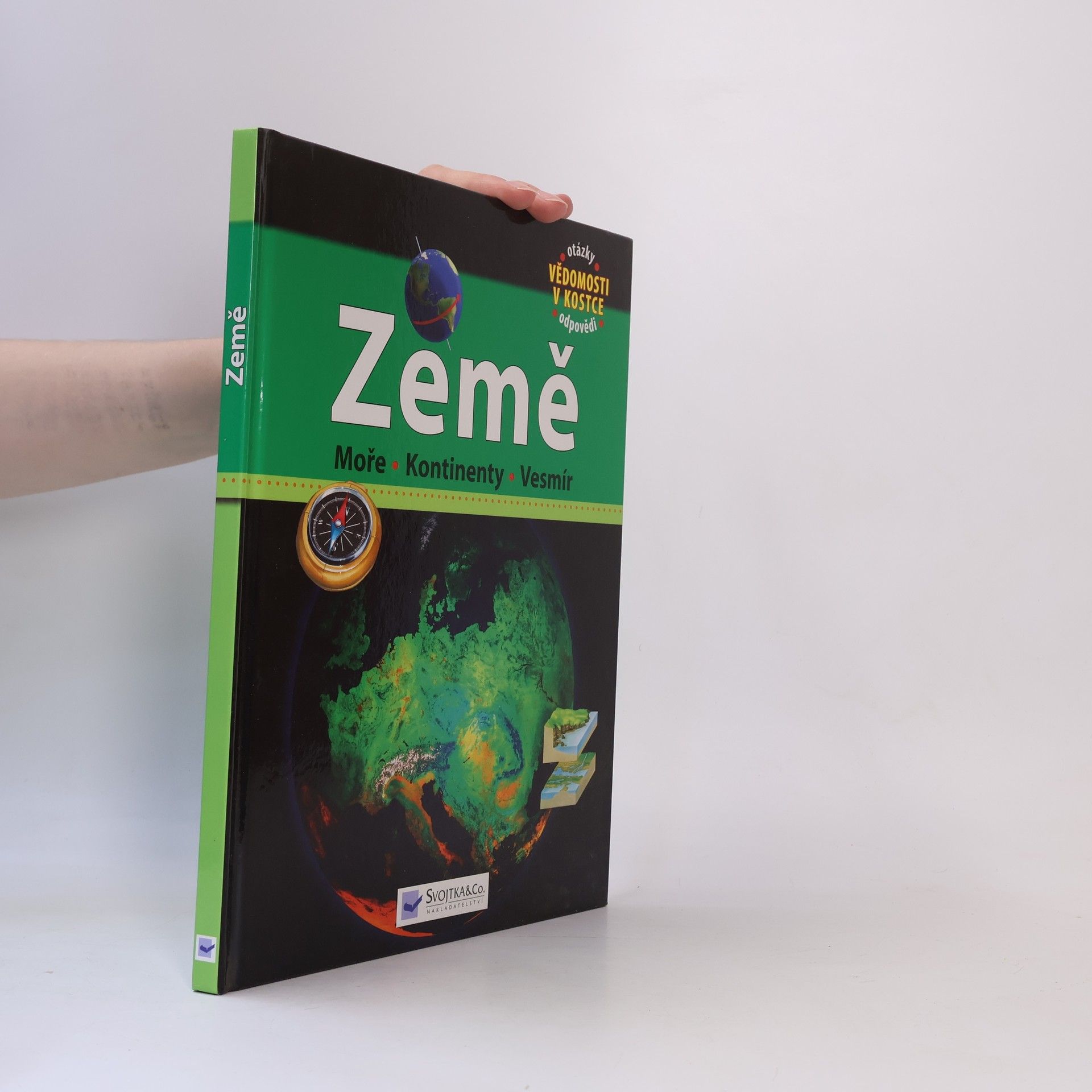 Kolektív autorov Země. Moře, kontinenty, vesmír