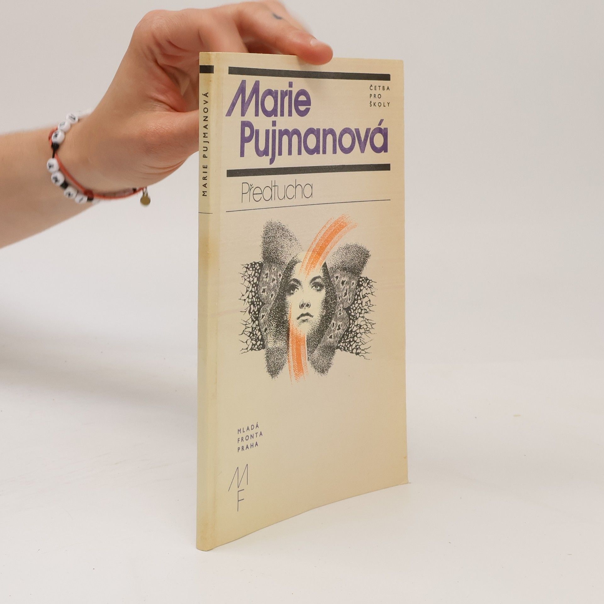 Marie Pujmanová Předtucha