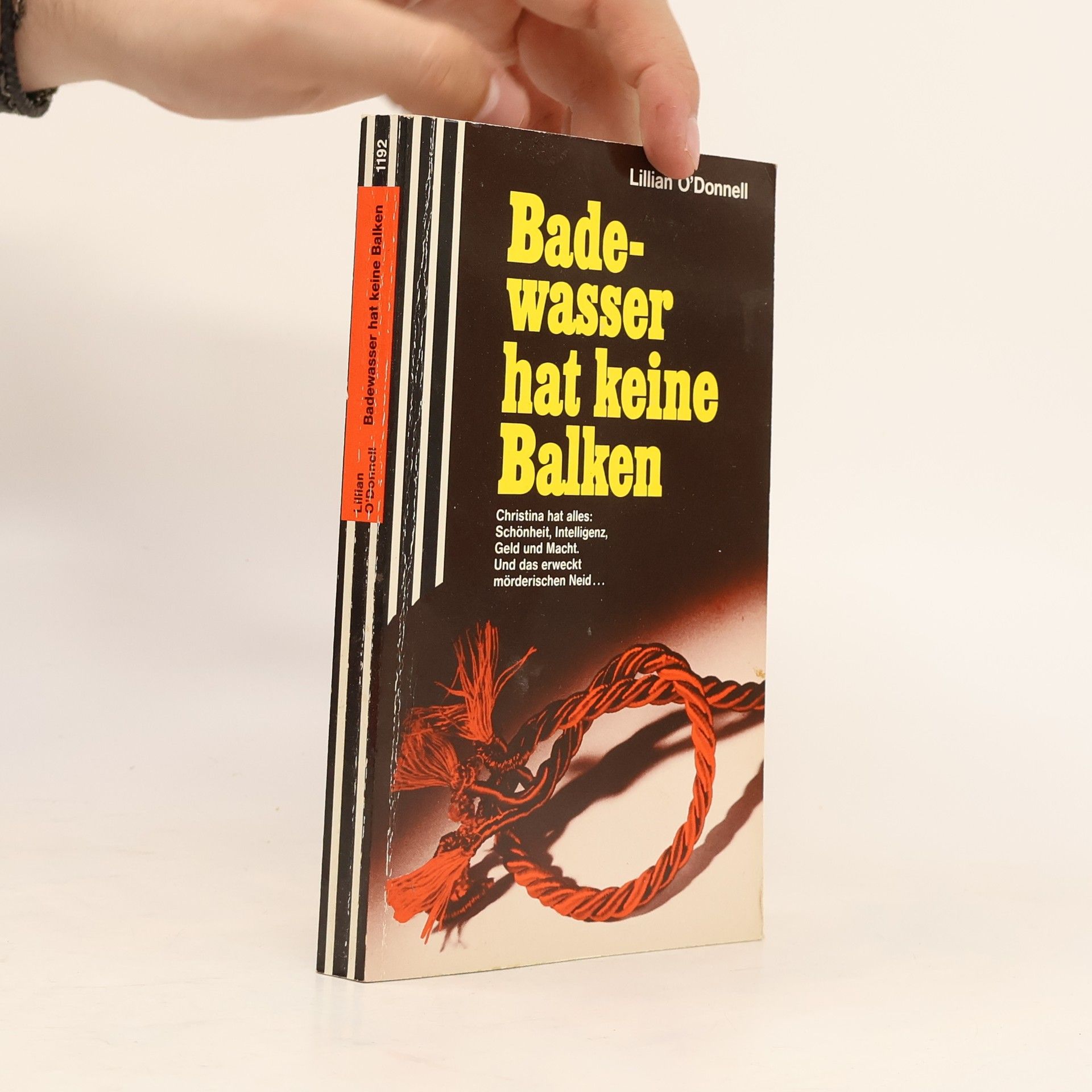 Lillian O'Donnell Badewasser hat keine Balken