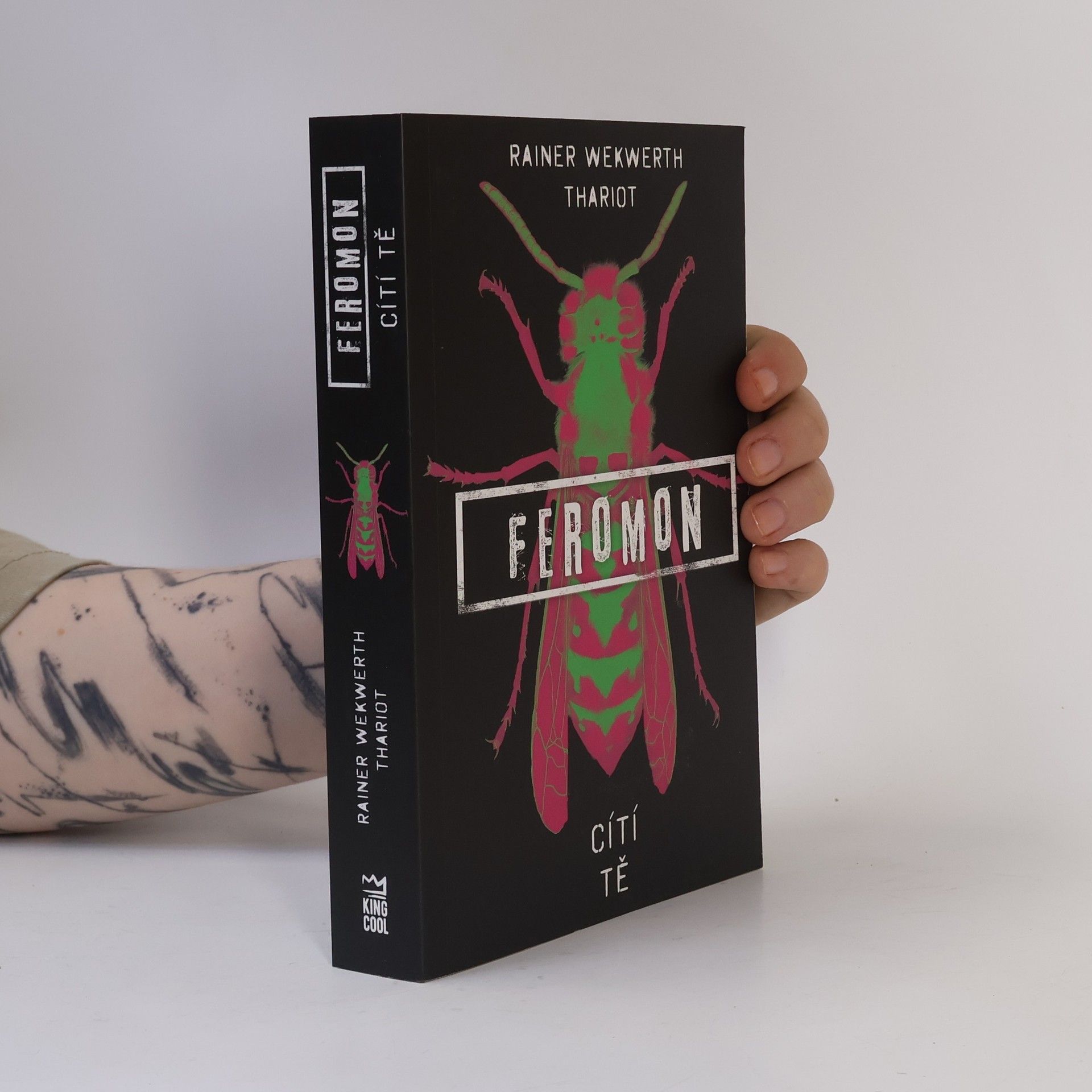 Rainer Wekwerth Feromon díl 1: Cítí tě