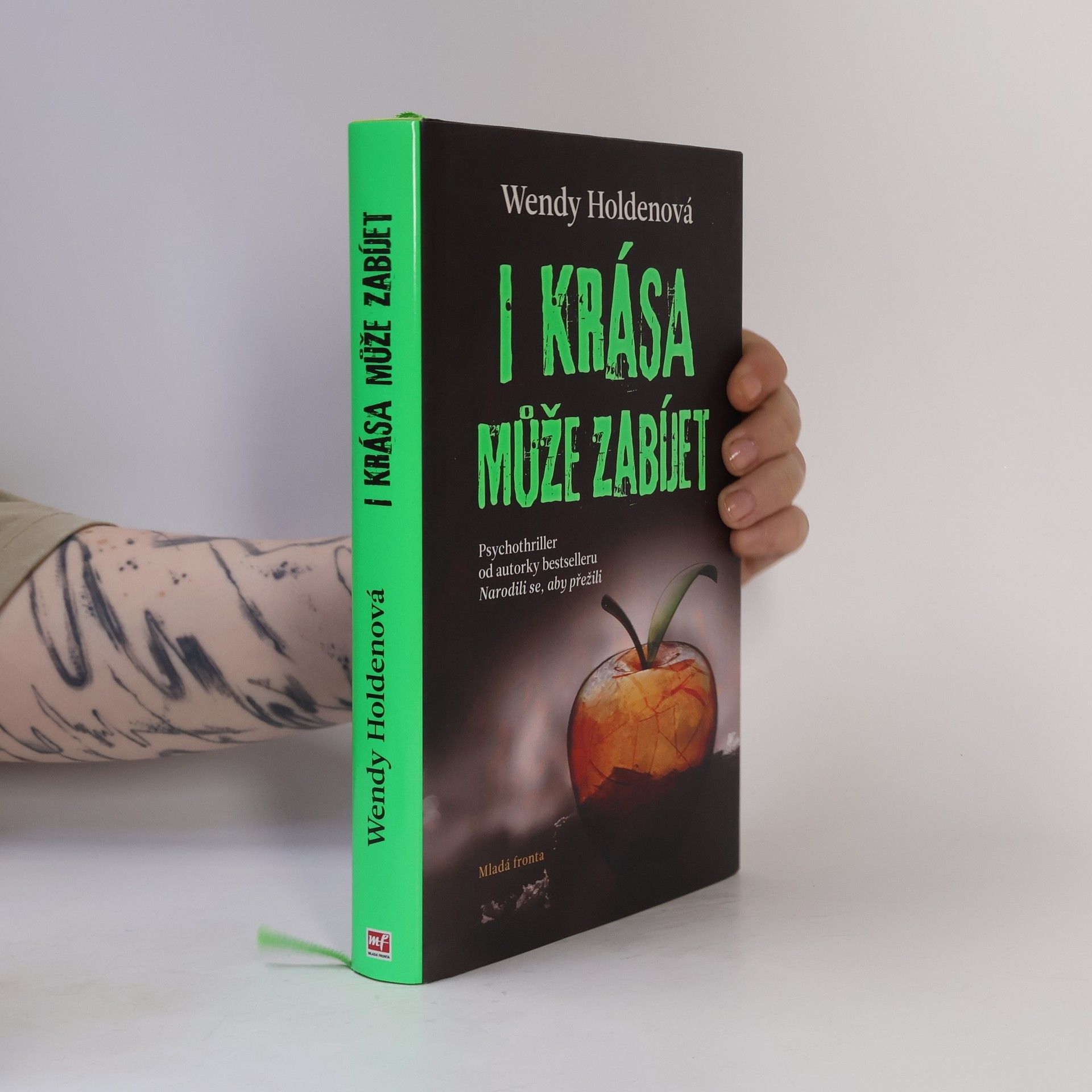 Wendy Holden I krása může zabíjet