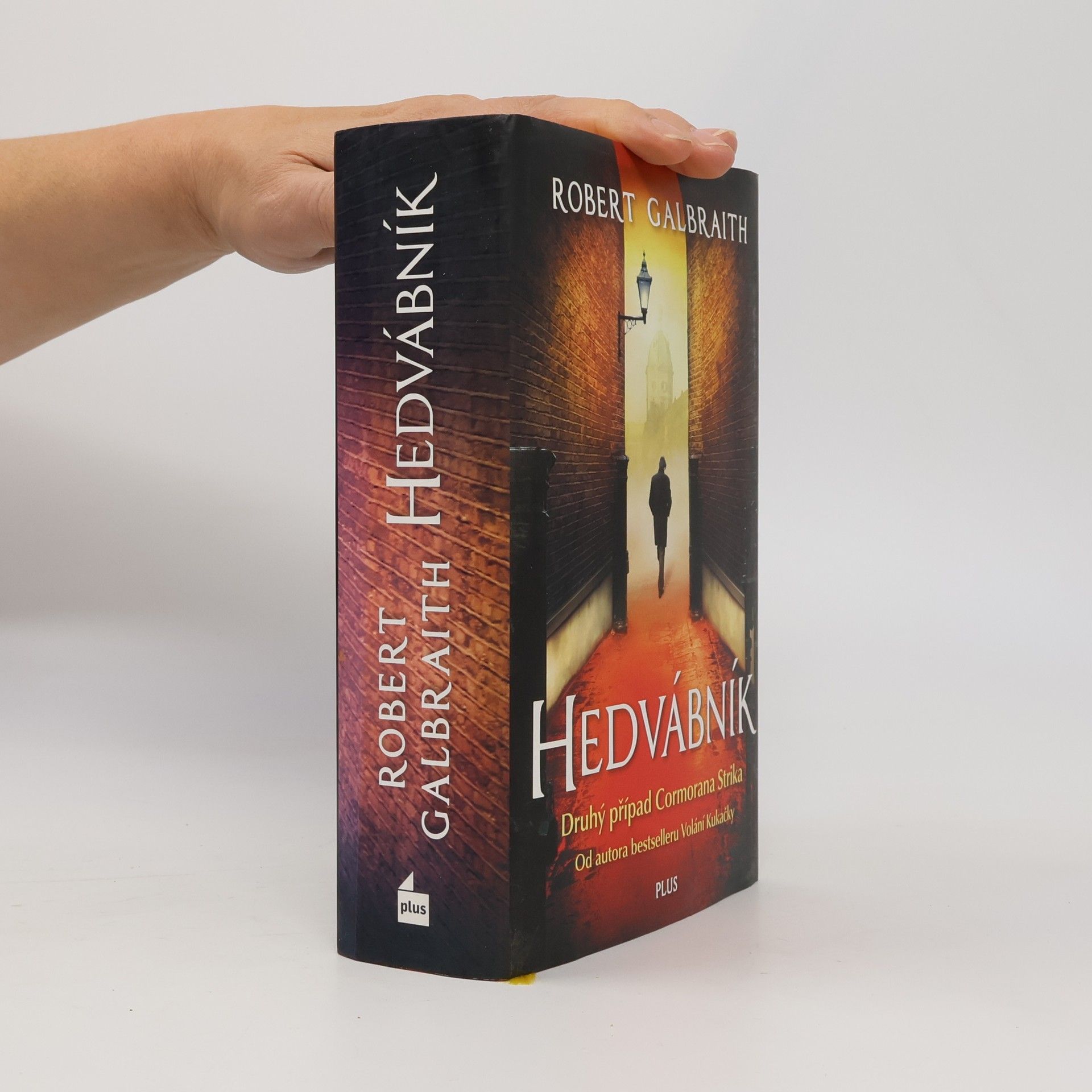J. K. Rowling Hedvábník