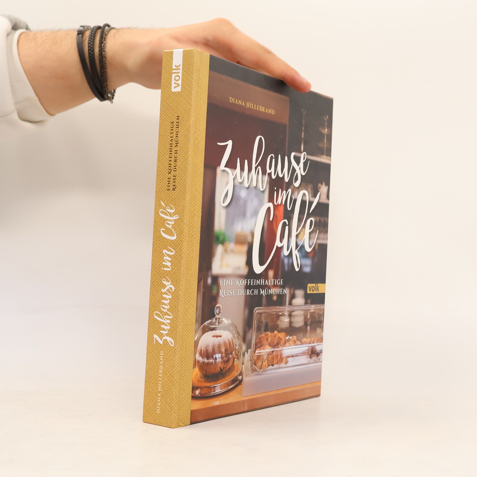 Diana Hillebrand Zuhause im Café