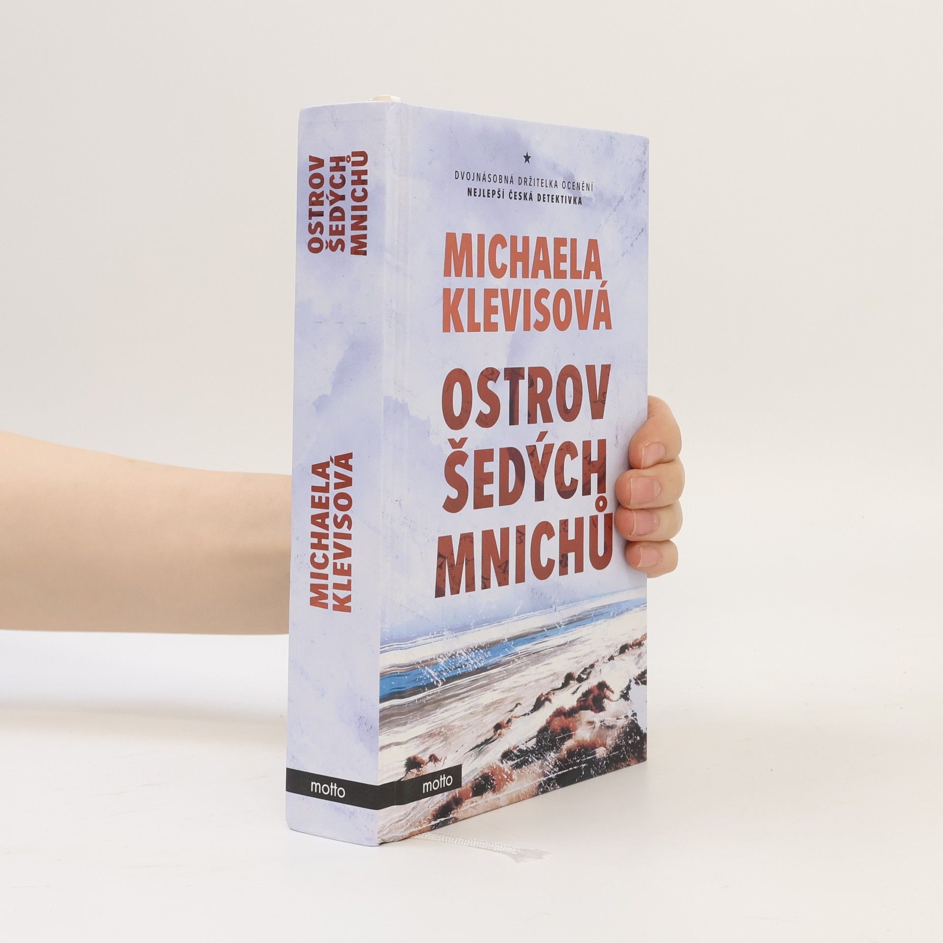 Michaela Klevisová Ostrov šedých mnichů