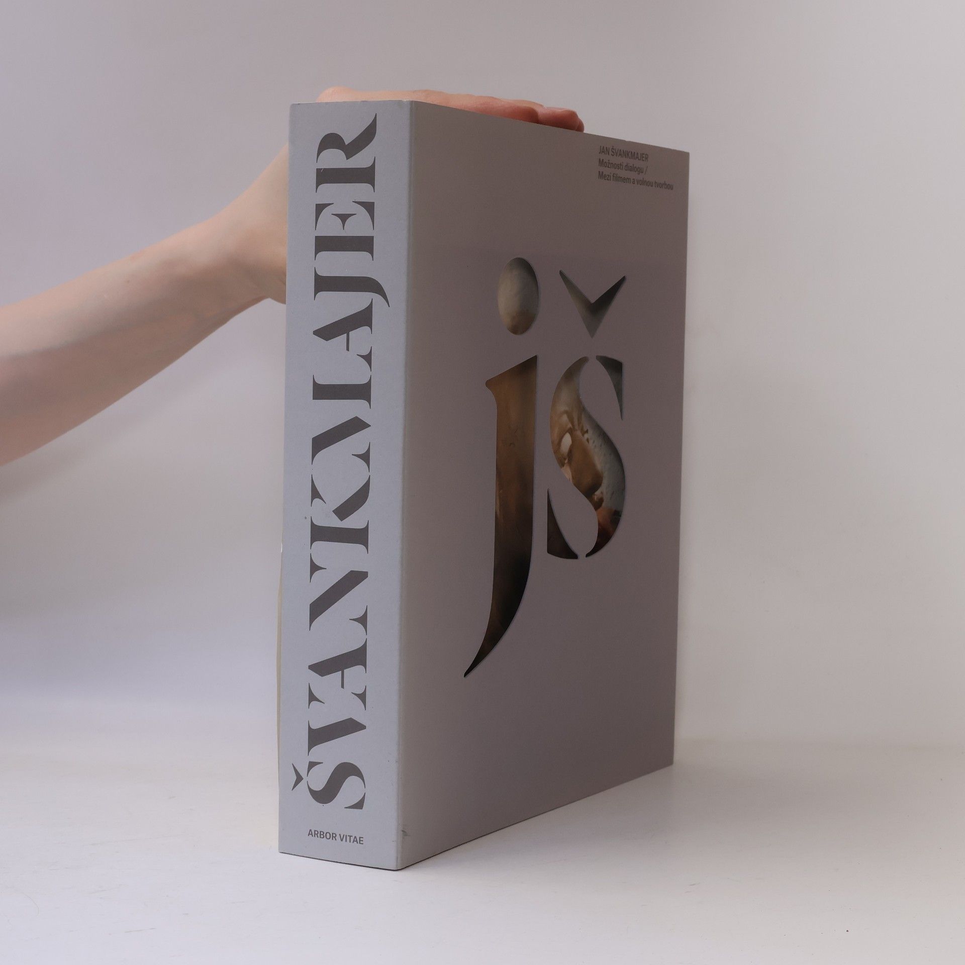 Jan Švankmajer Možnosti dialogu / Mezi filmem a volnou tvorbou