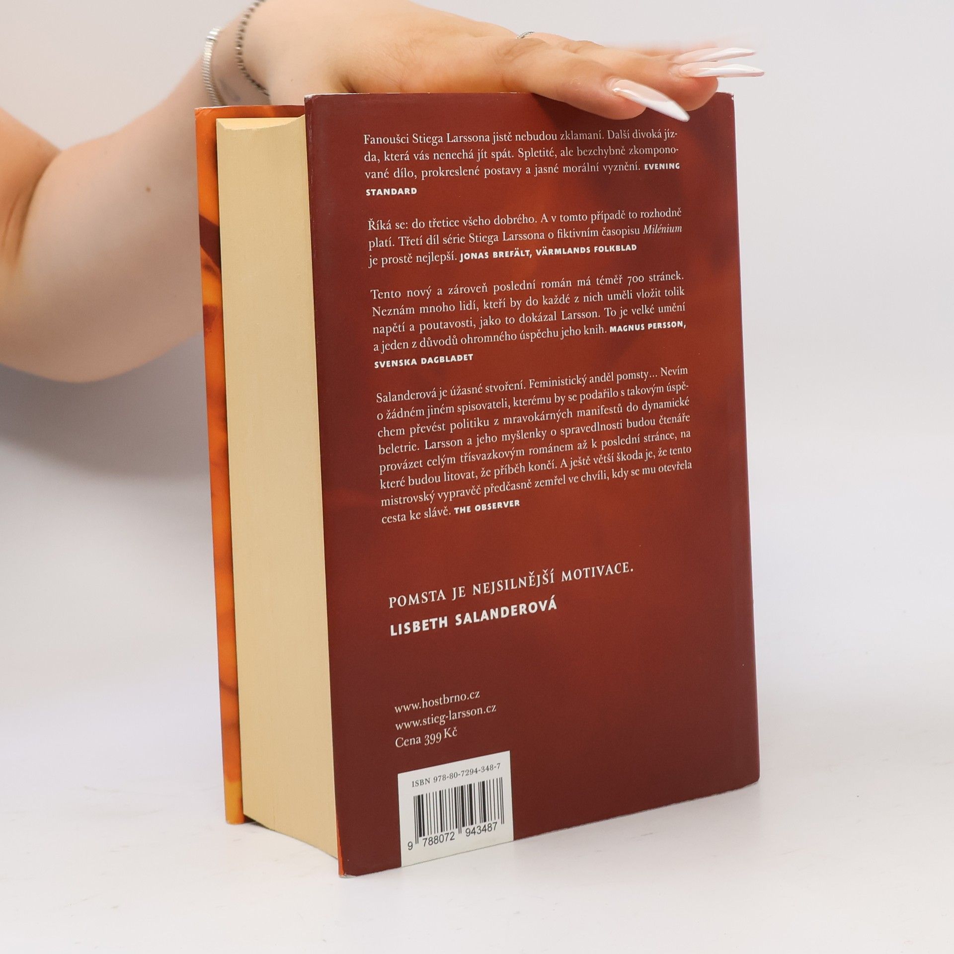 Stieg Larsson Dívka, která kopla do vosího hnízda