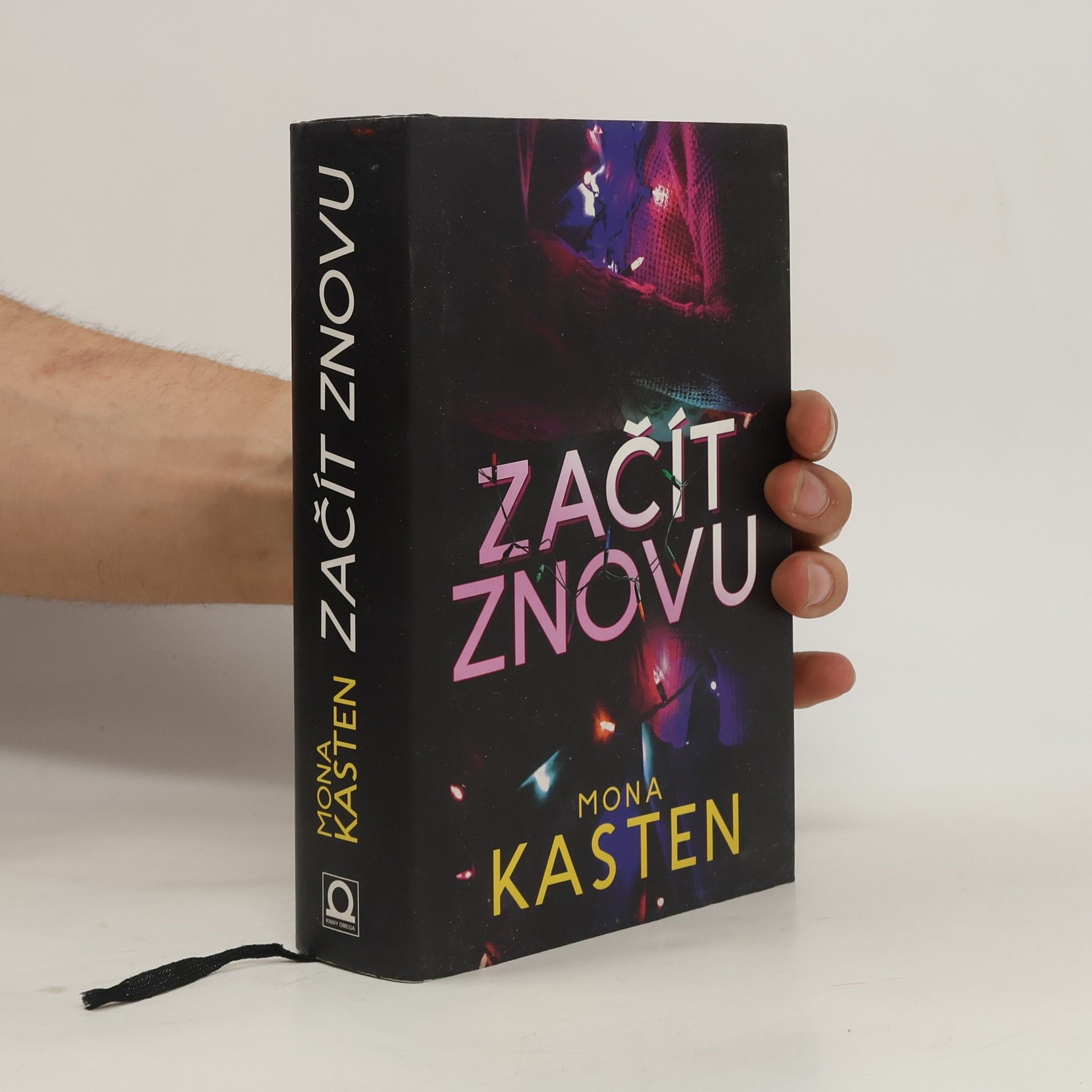 Mona Kasten Začít znovu