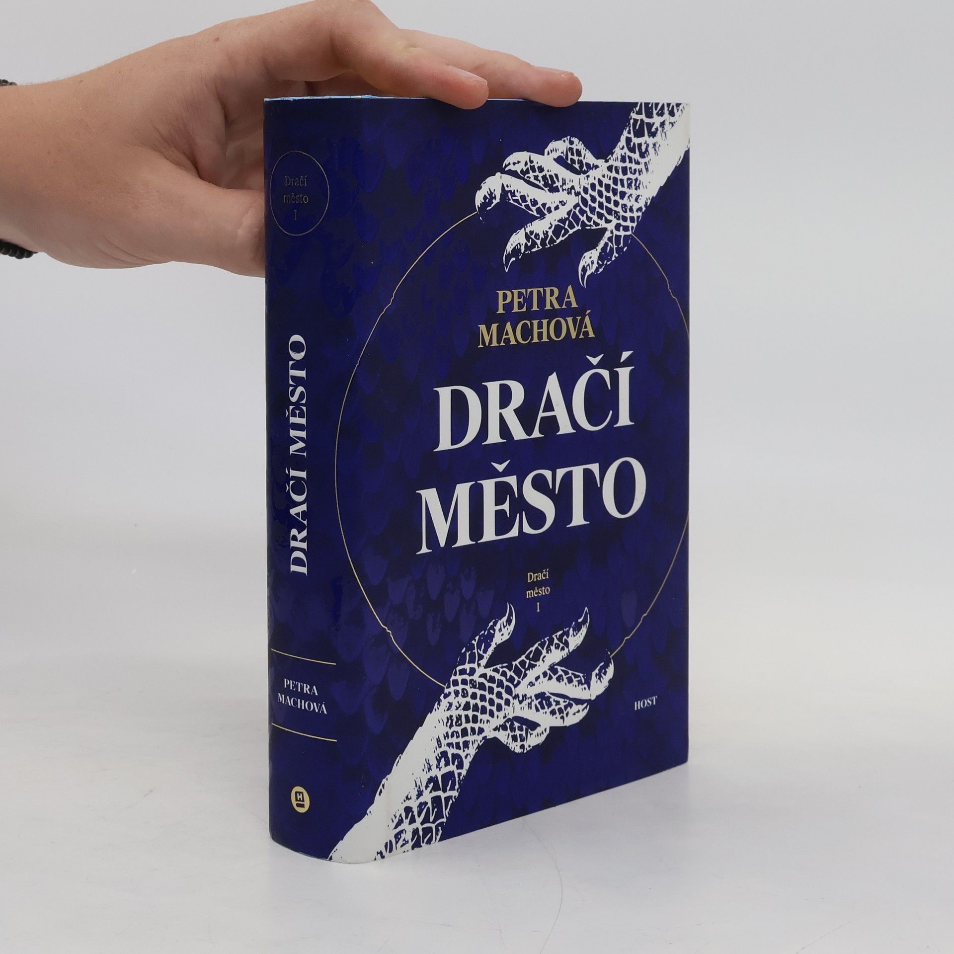 Petra Machová Dračí město