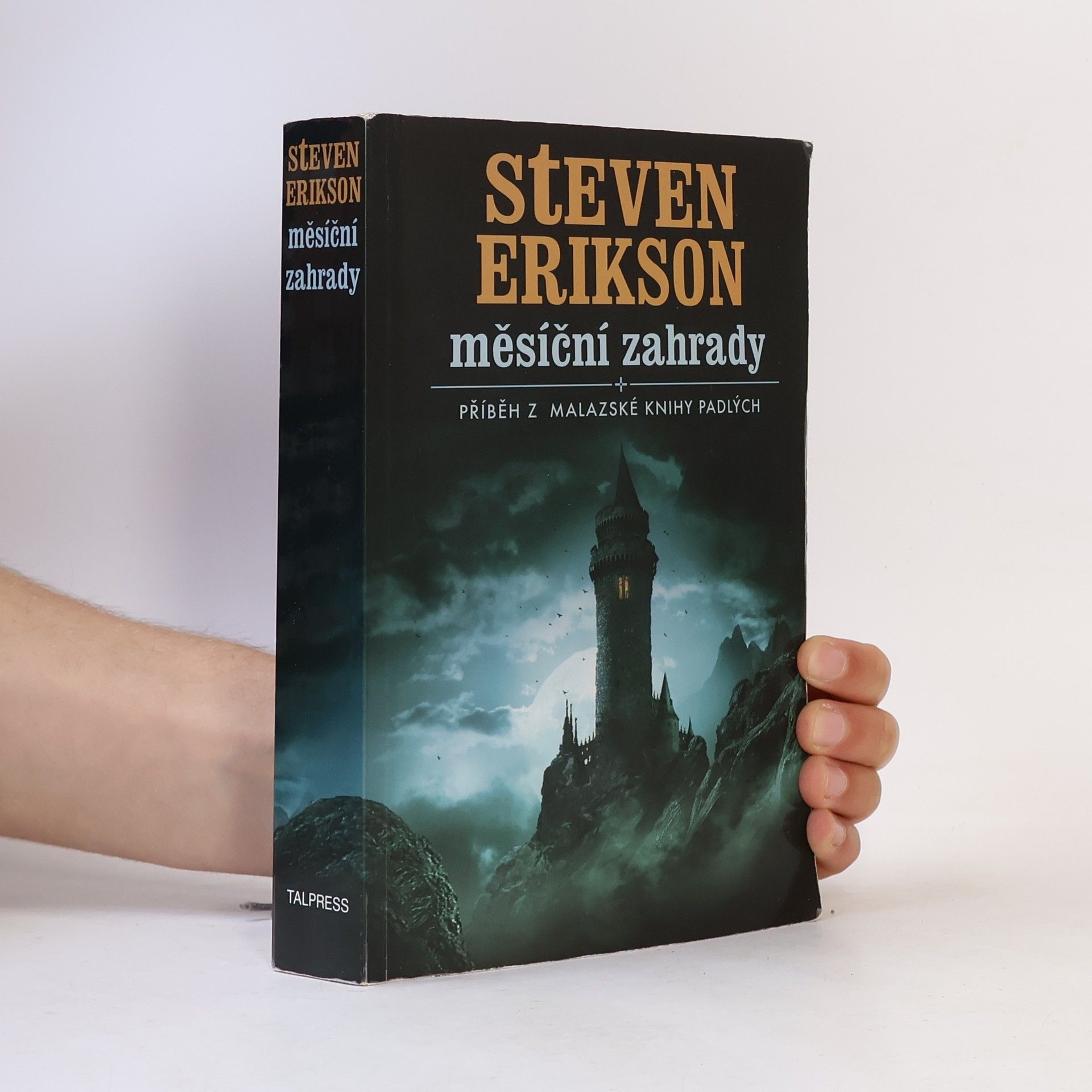 Steven Erikson Měsíční zahrady