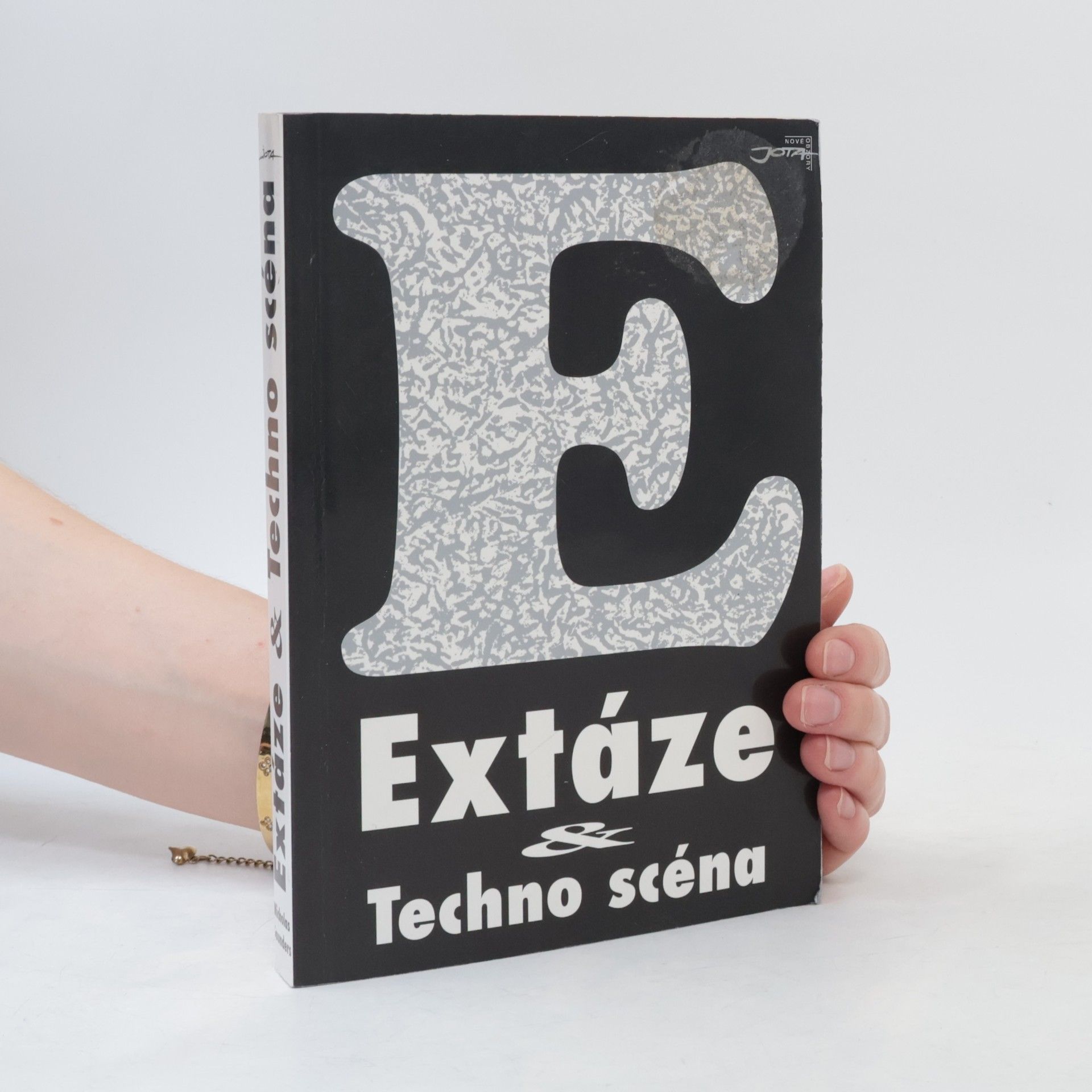 Nicholas Saunders Extáze & Techno scéna