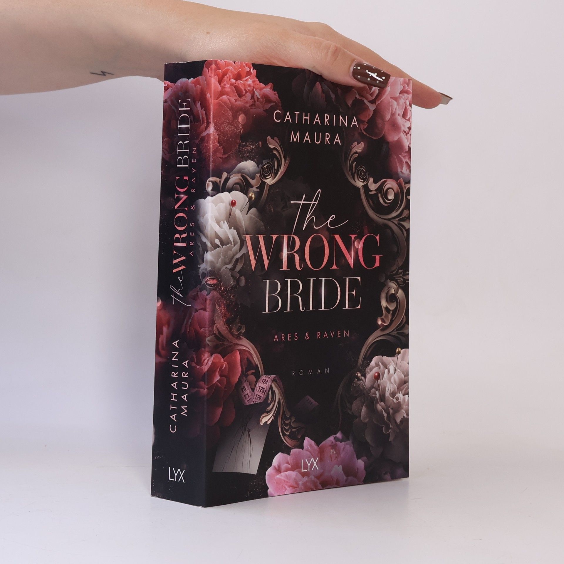 Catharina Maura The wrong bride