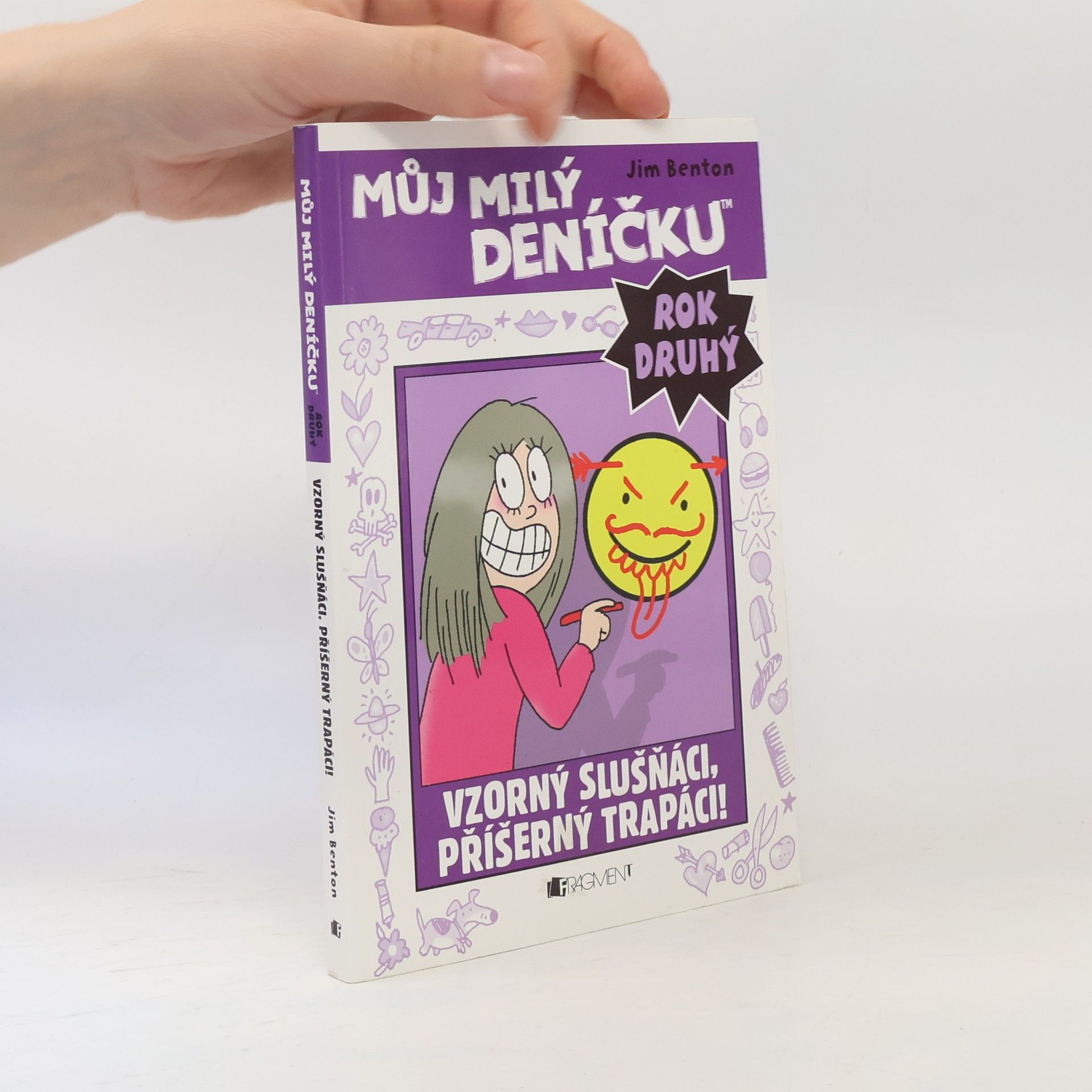 Jamie Kelly Můj milý deníčku: Příběhy z Mackerelské základní školy od Jima Bentona: Rok druhý. Vzorný slušňáci, příšerný trapáci!