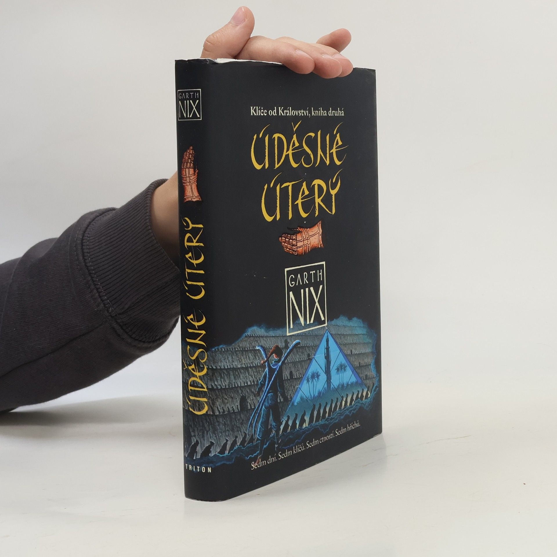Garth Nix Úděsné Úterý. Klíče od Království (kniha druhá)