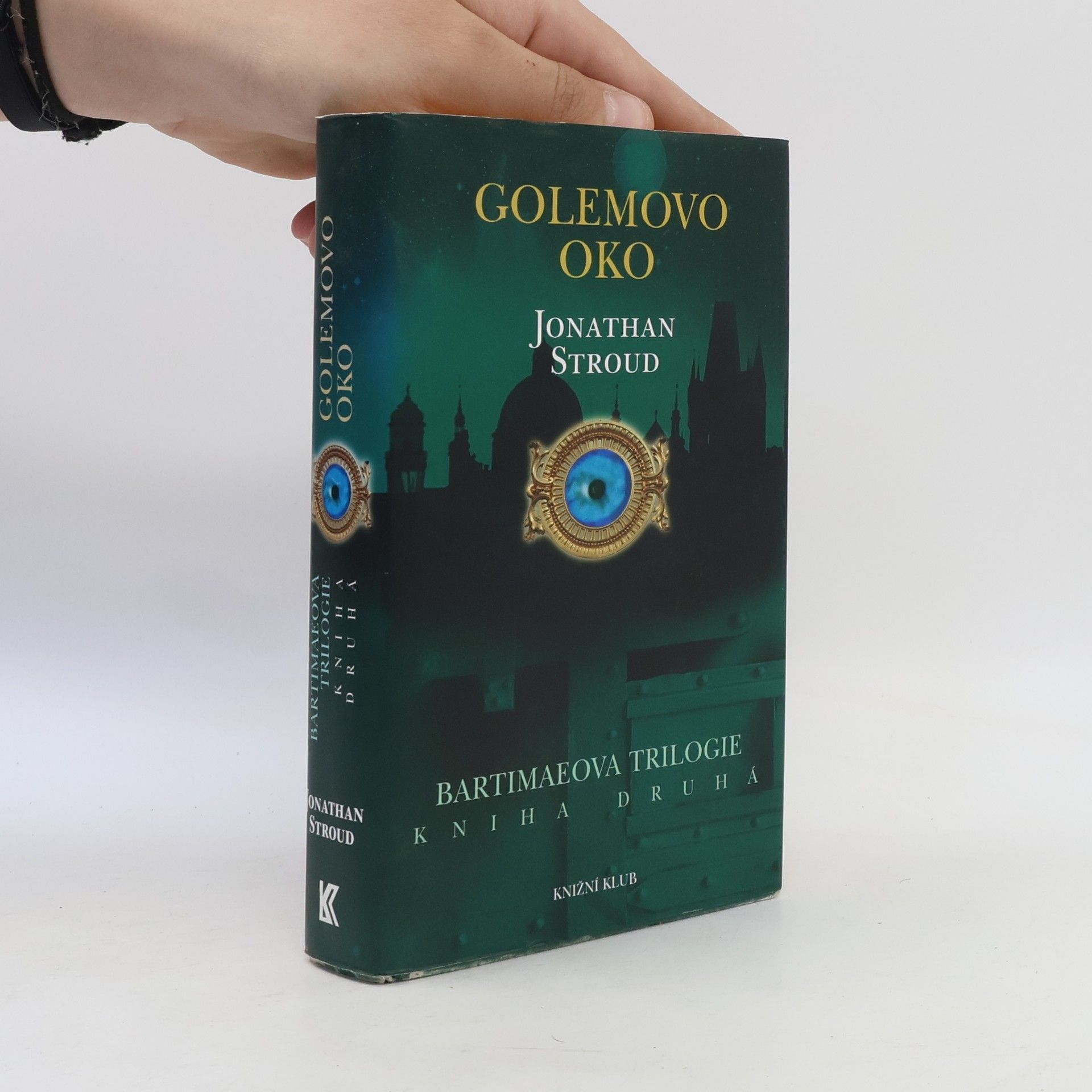 Jonathan Stroud Golemovo oko
