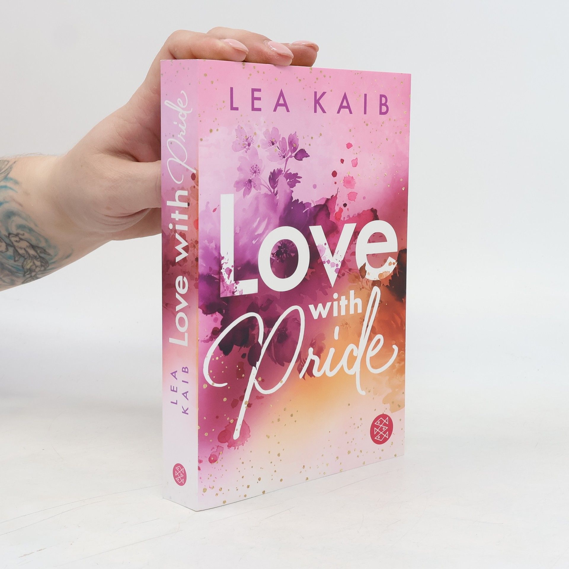 Lea Kaib Love with Pride