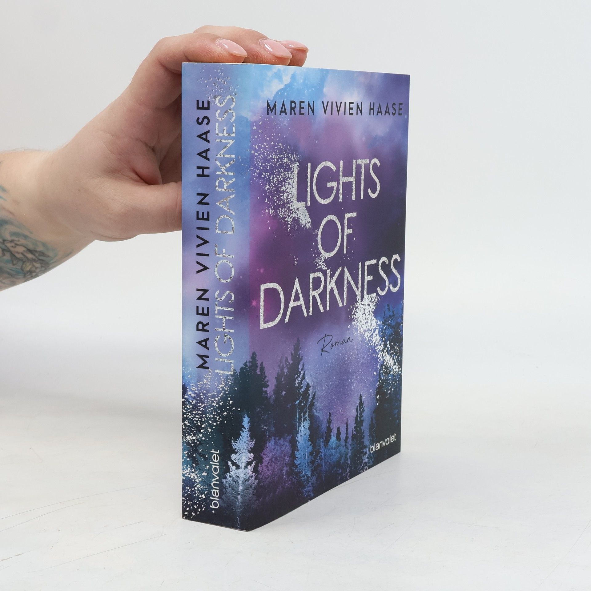 Maren Vivien Haase Lights of Darkness
