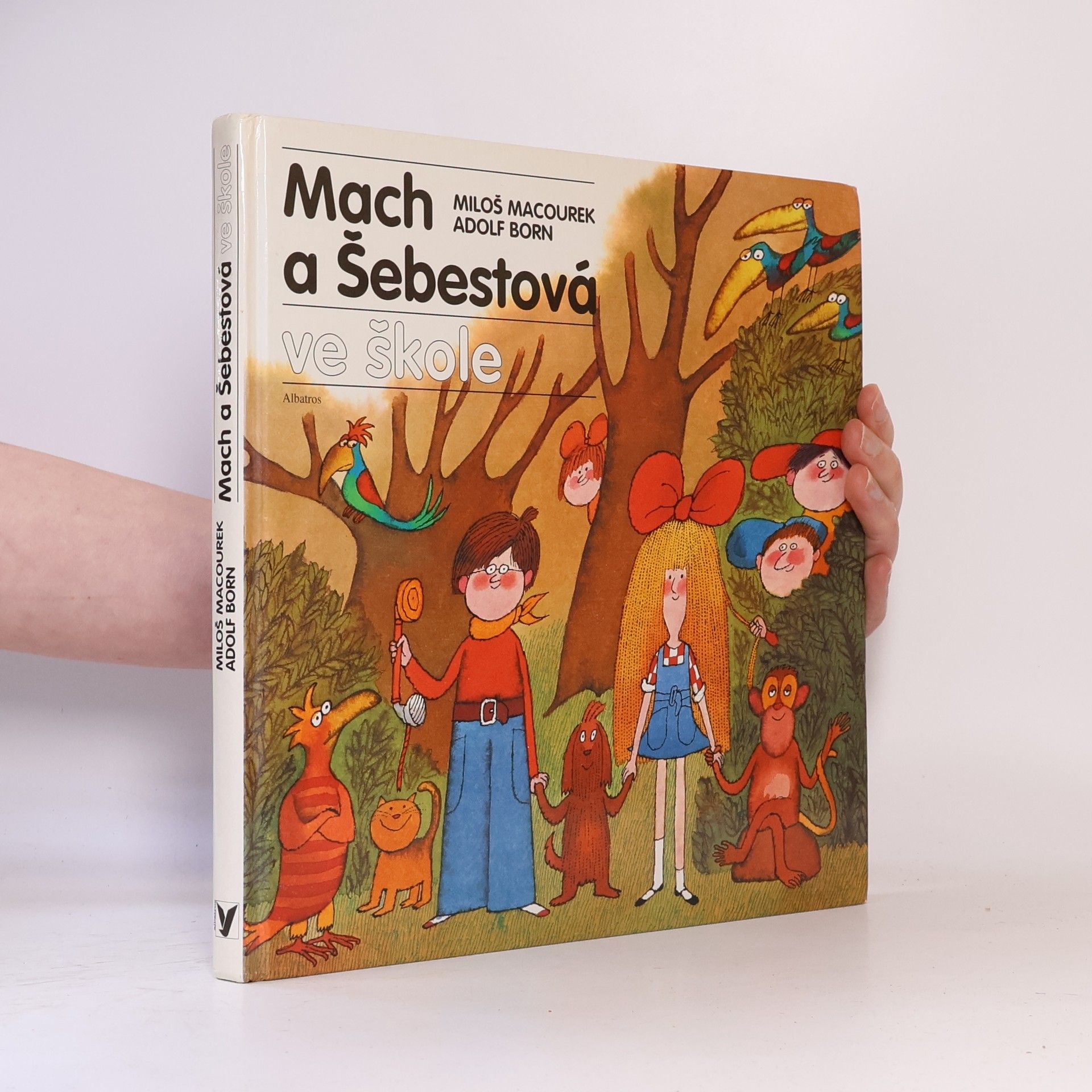 Miloš Macourek Mach a Šebestová ve škole