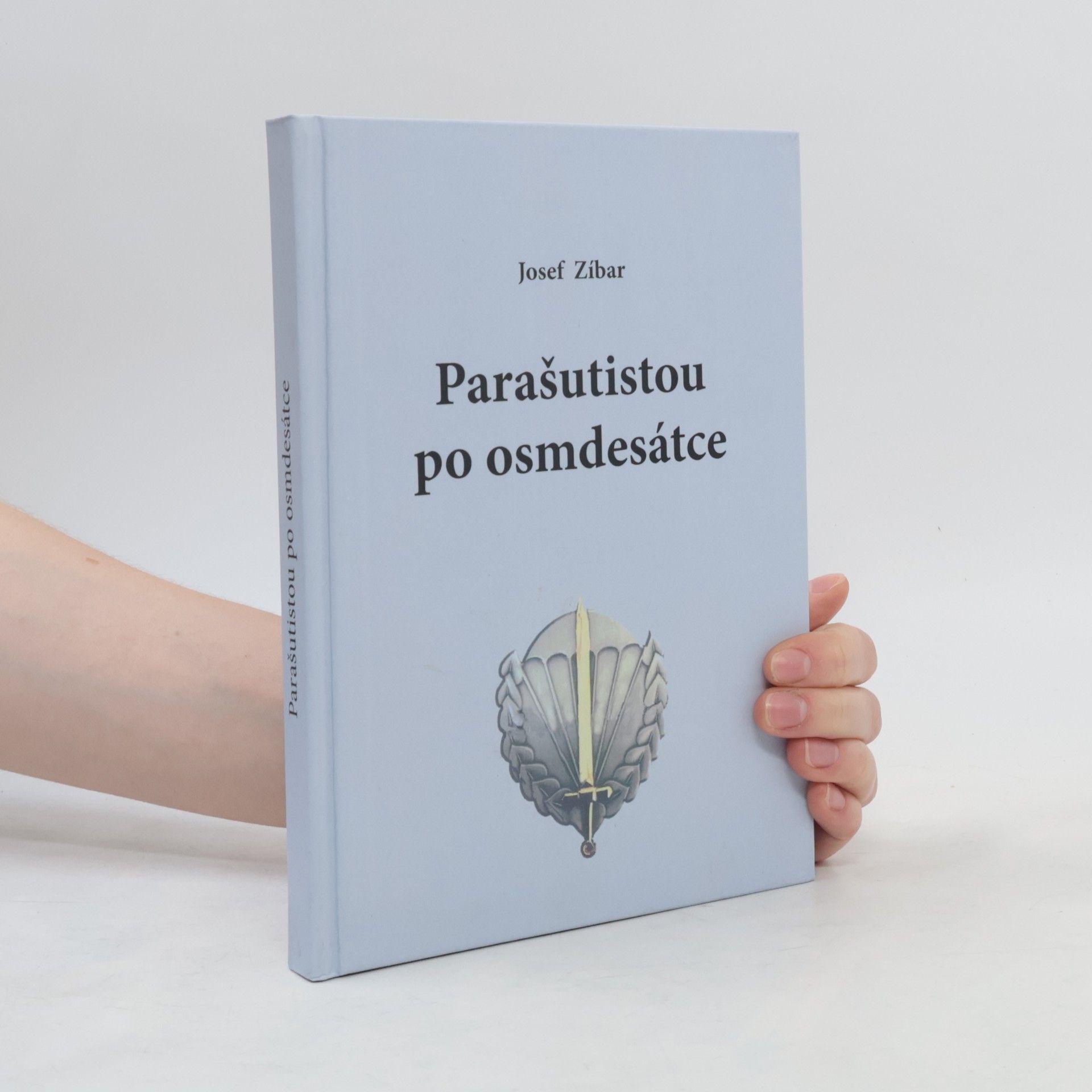 Josef Zíbar Parašutistou po osmdesátce