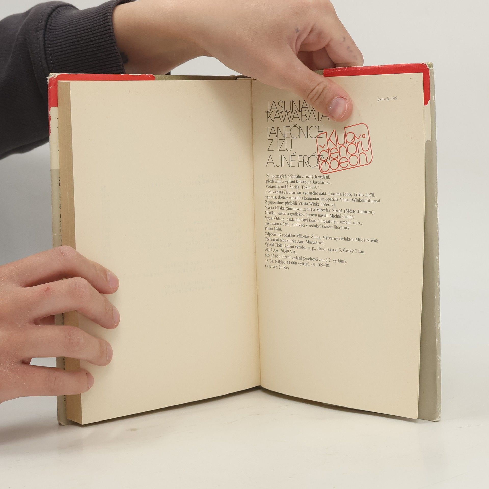Yasunari Kawabata Tanečnice z Izu a jiné prózy