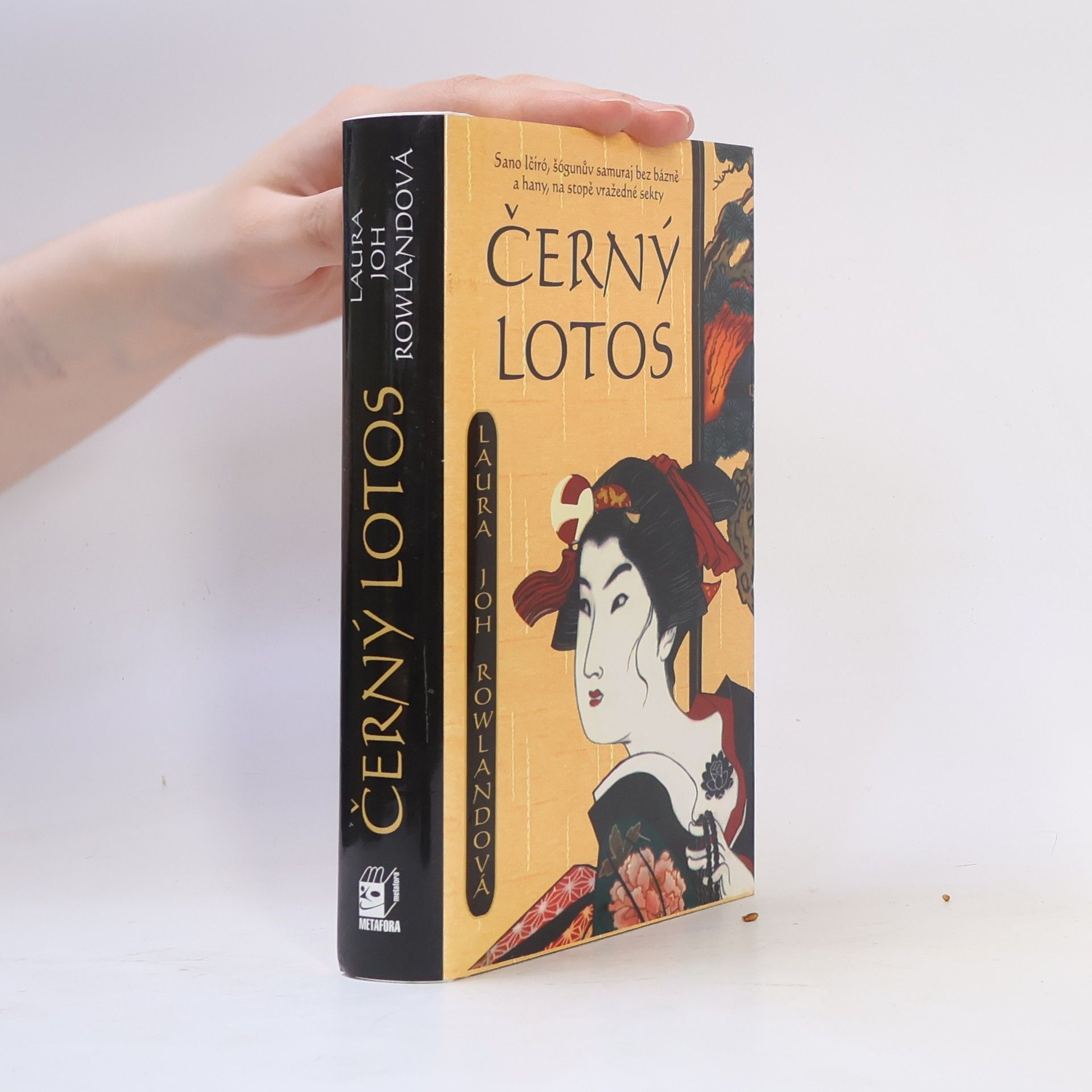 Laura Joh Rowland Černý lotos