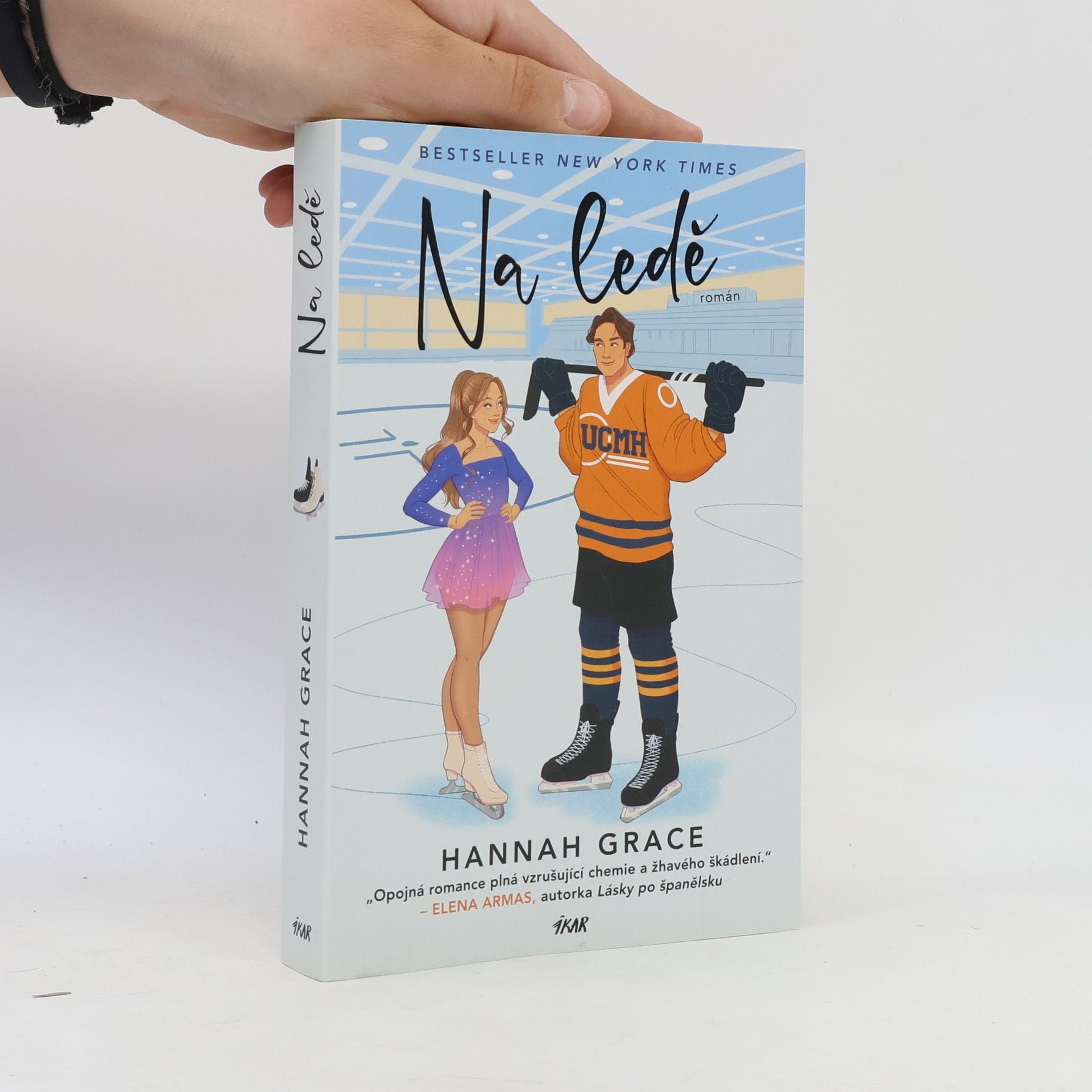 Hannah Grace Na ledě