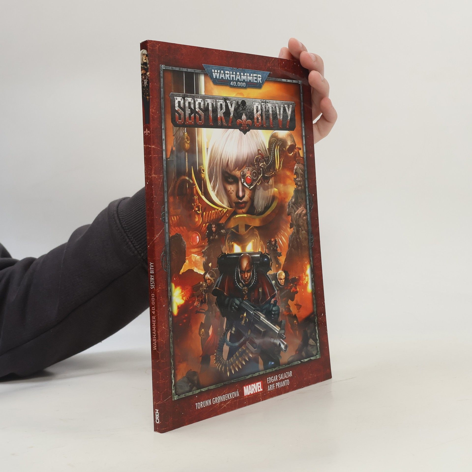 Torunn Grønbekk Warhammer 40000. Sestry bitvy