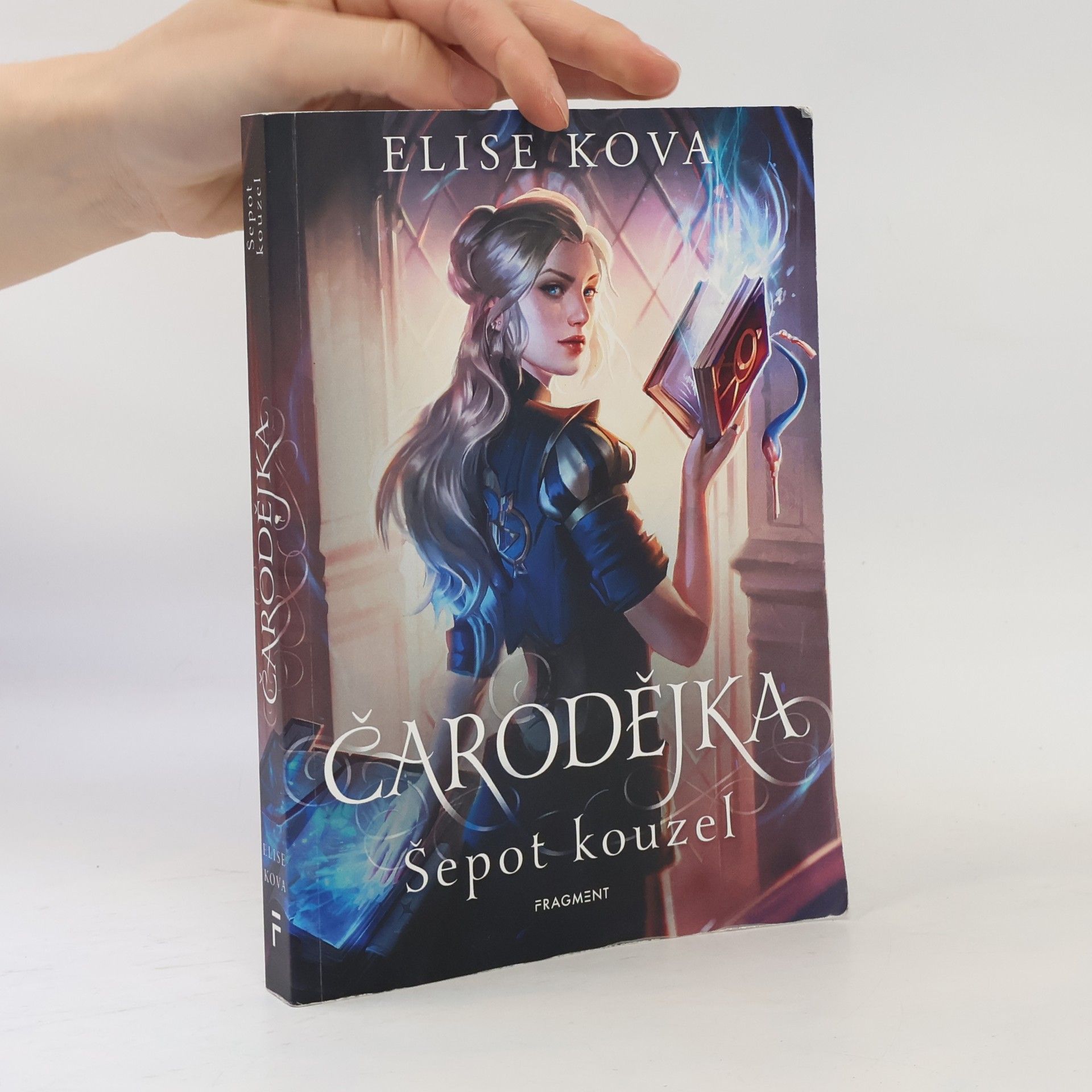 Čarodějka. Šepot kouzel (recenzní výtisk)