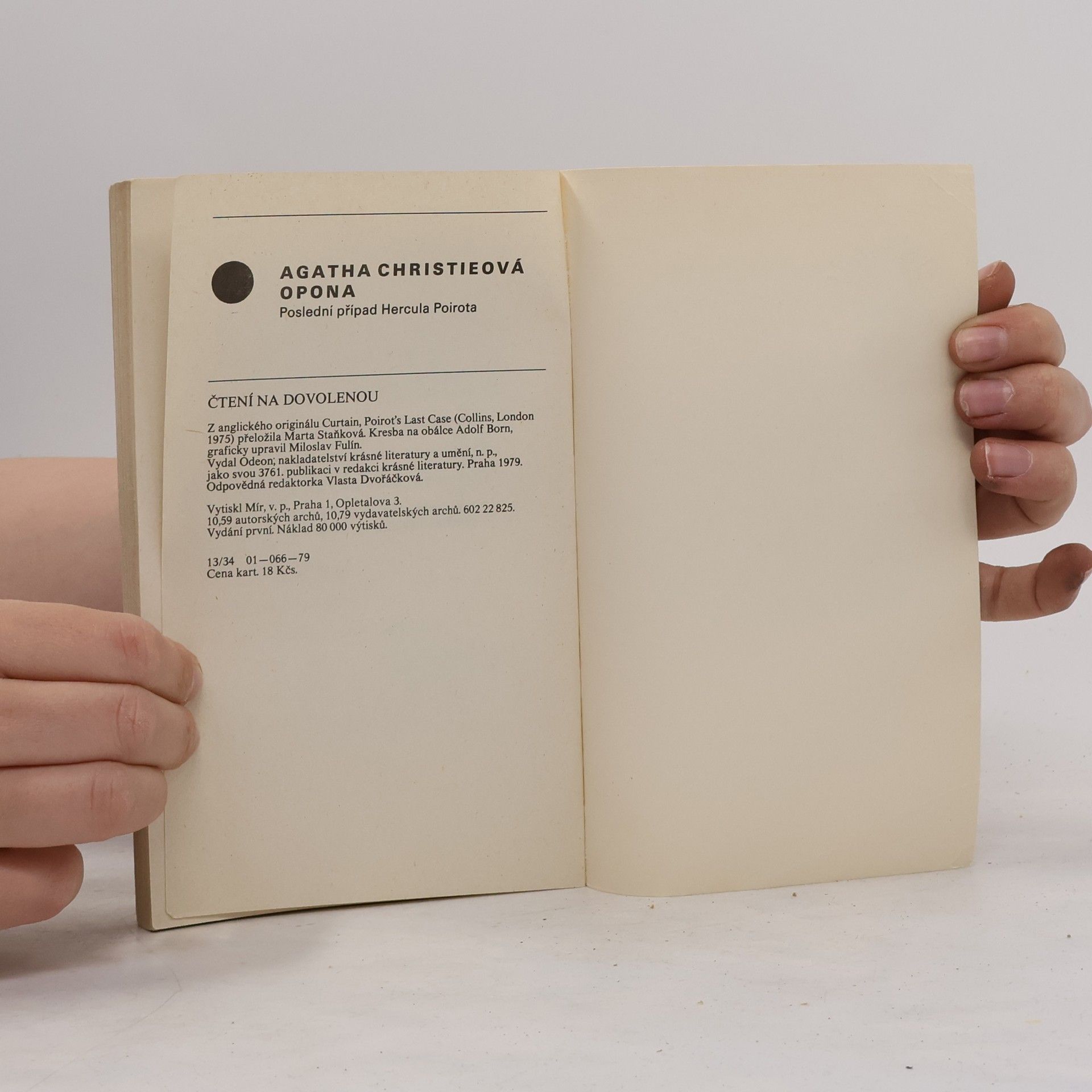 Agatha Christie Opona