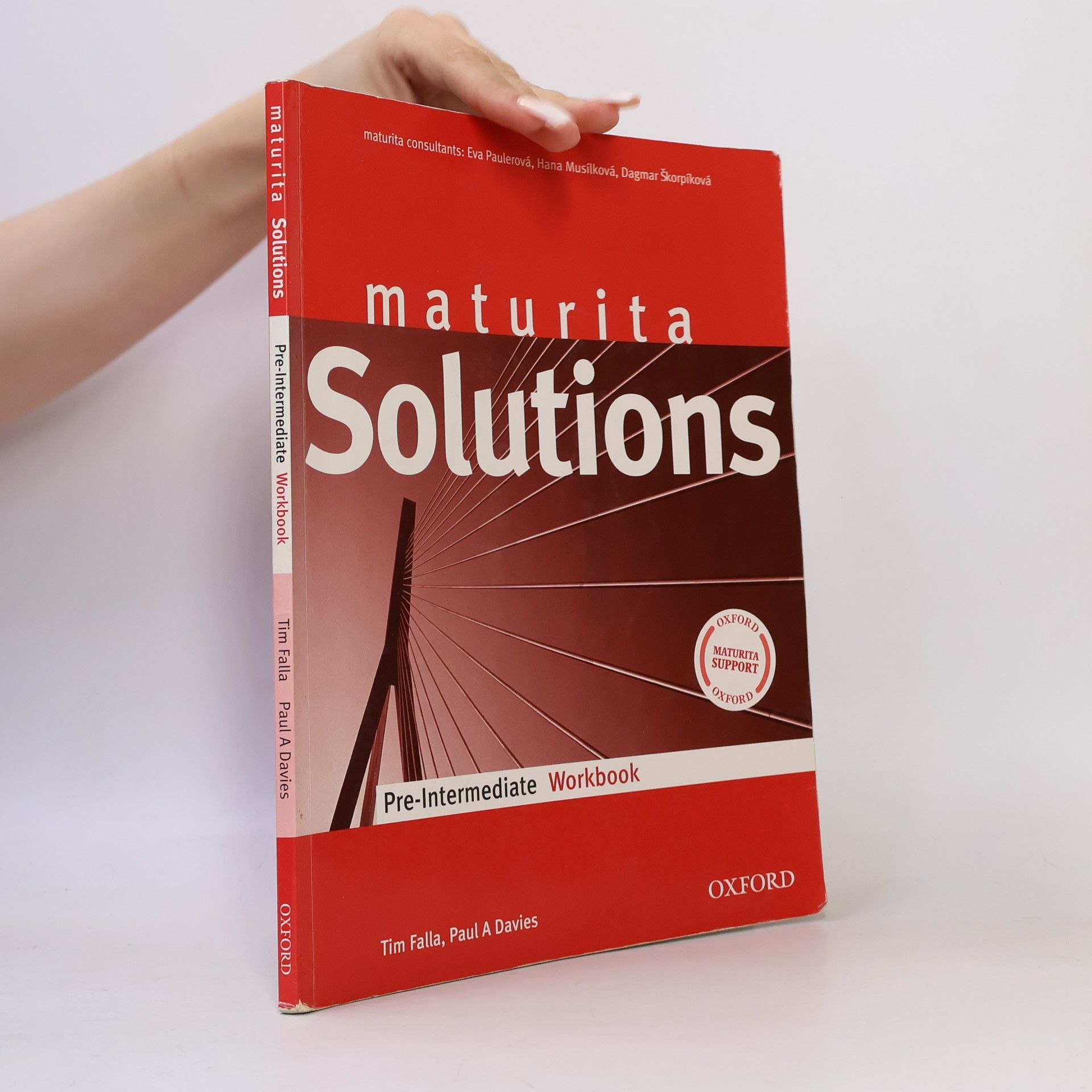Tim Falla Maturita Solutions. Pre-Intermediate Workbook. Czech Edition