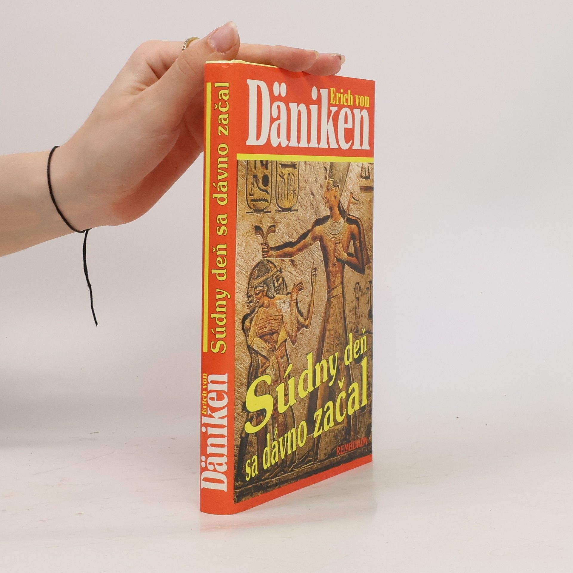 Erich von Däniken Súdny deň sa dávno začal