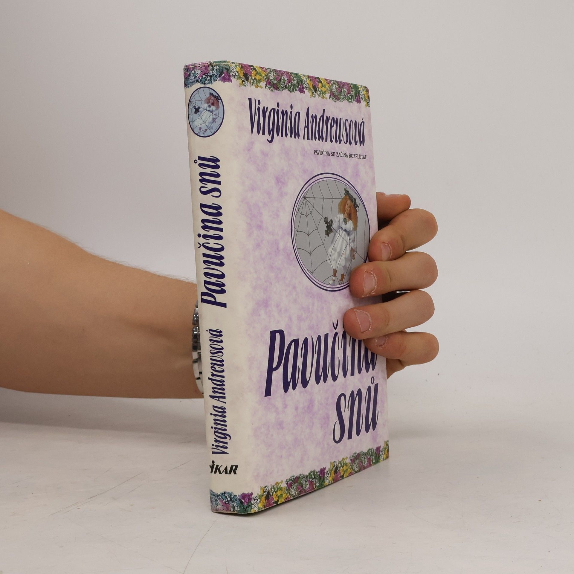 Virginia Cleo Andrews Pavučina snů