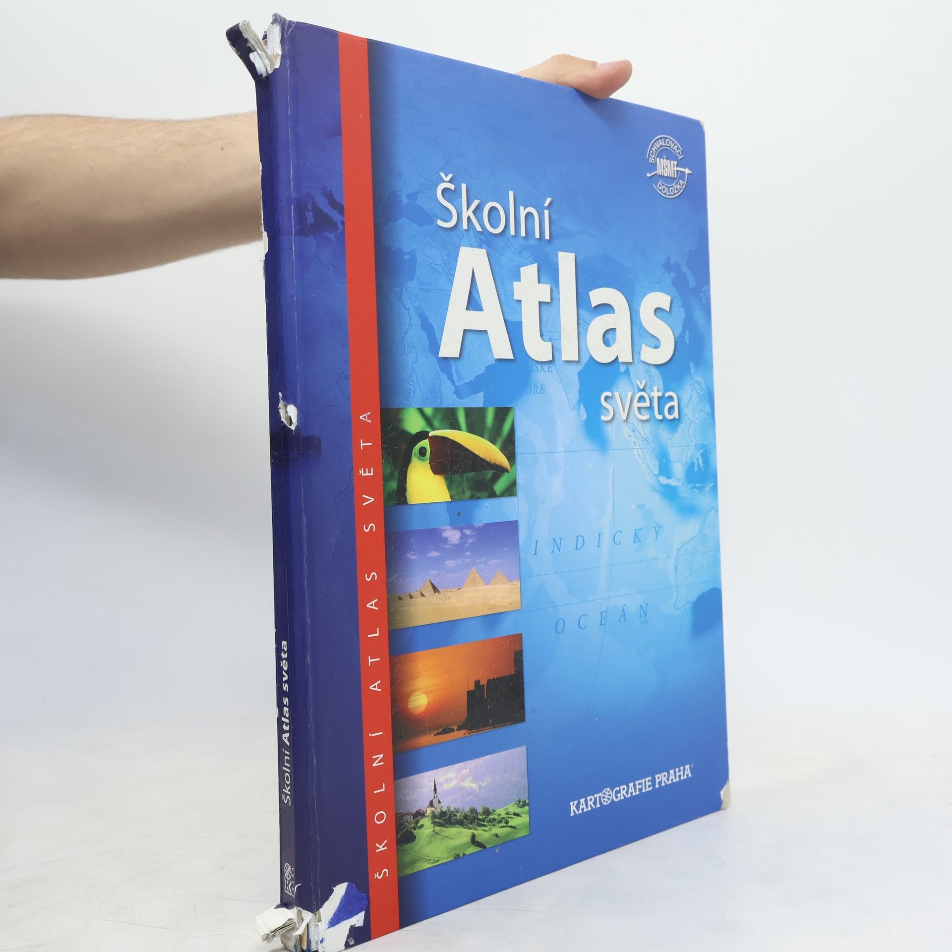 Kolektiv autorů Školní atlas světa