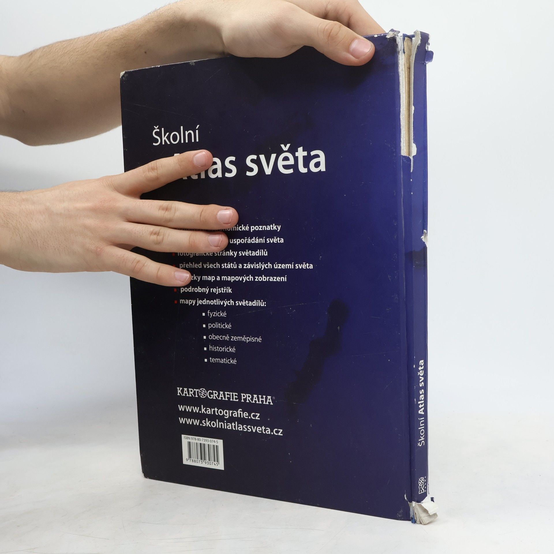 Kolektiv autorů Školní atlas světa