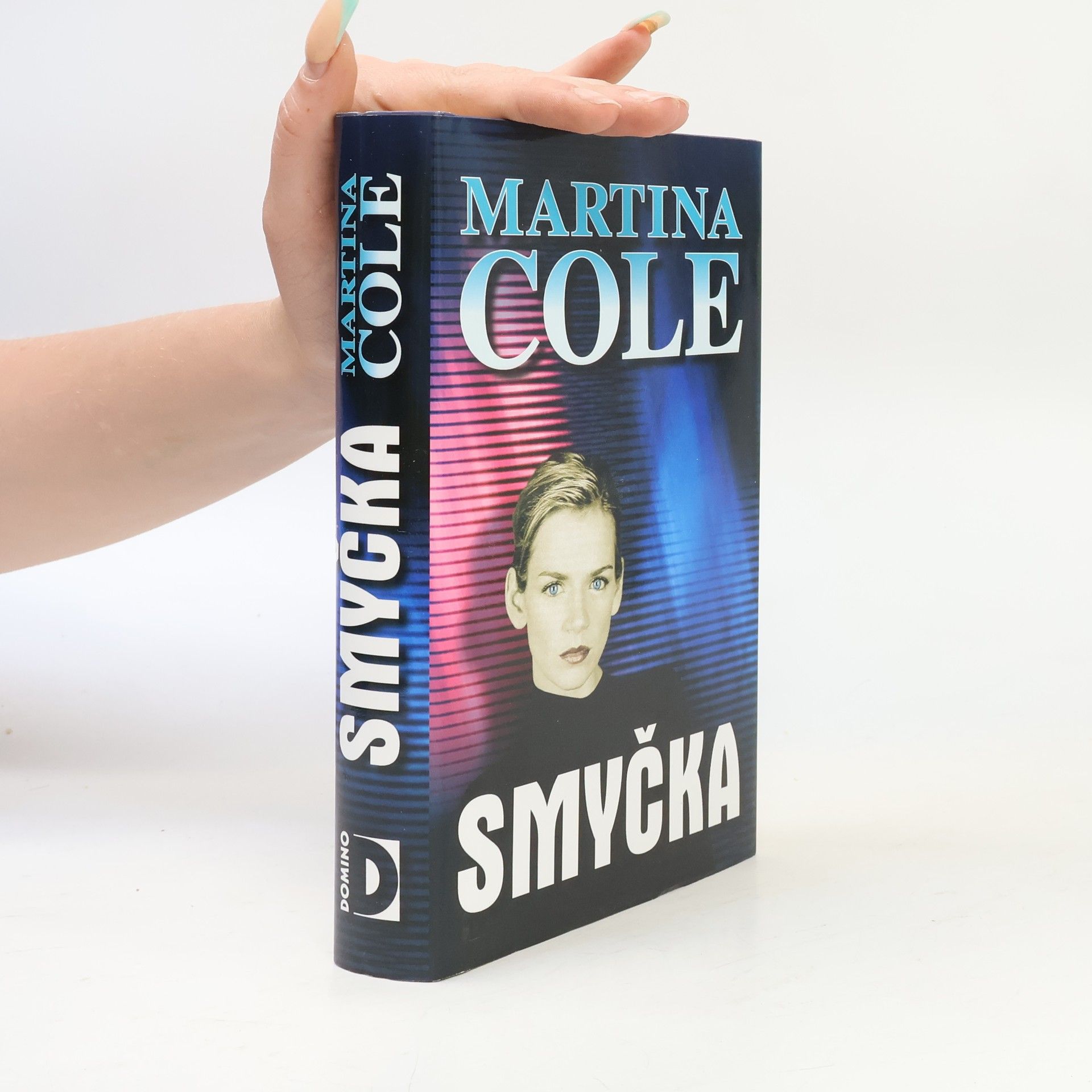 Martina Cole Smyčka