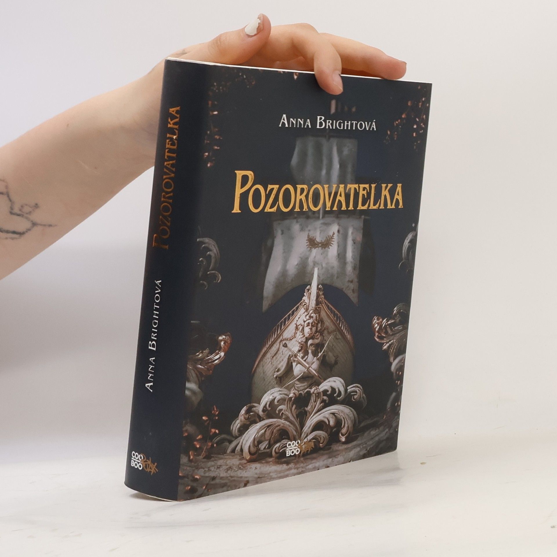 Anna Bright Pozorovatelka