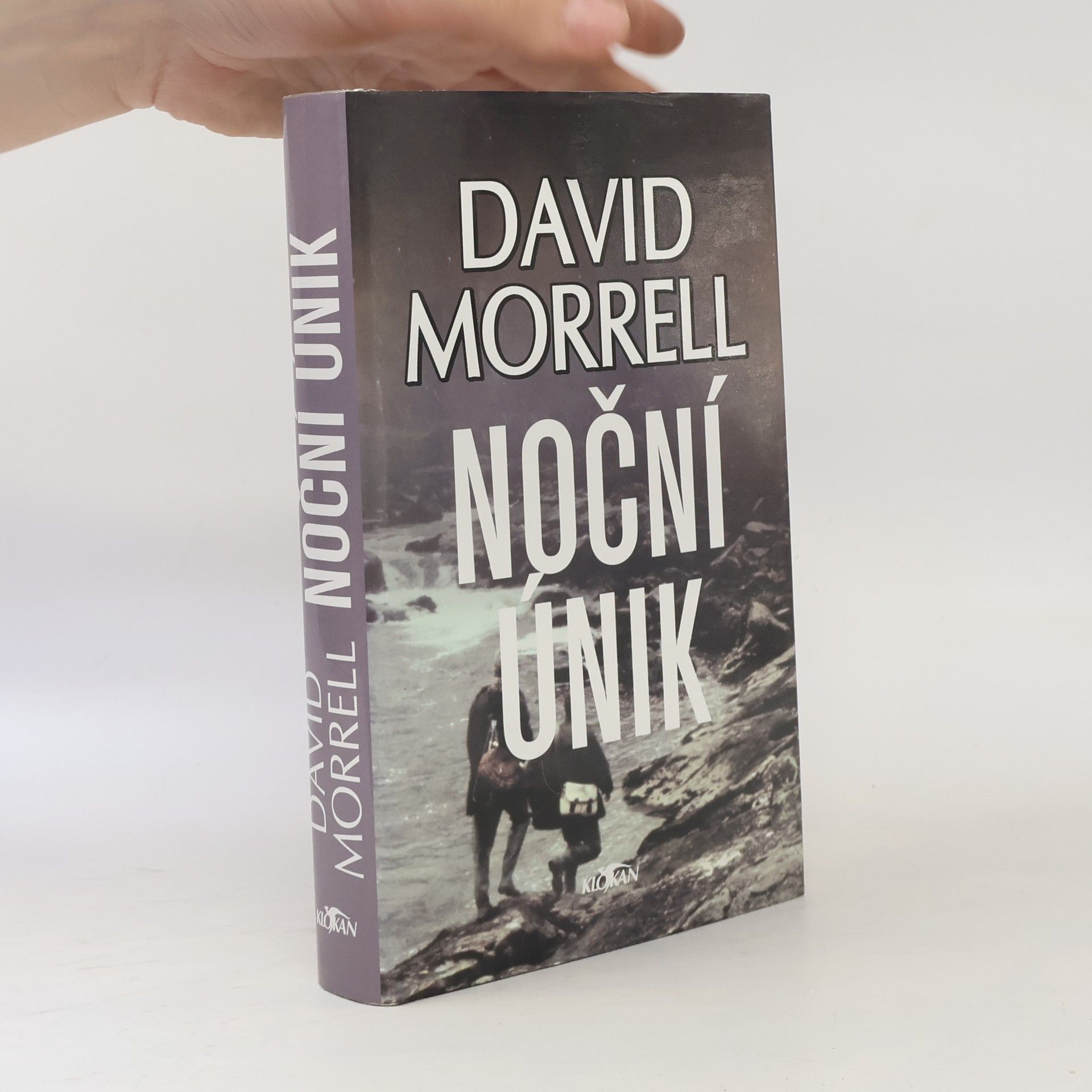 Noční únik