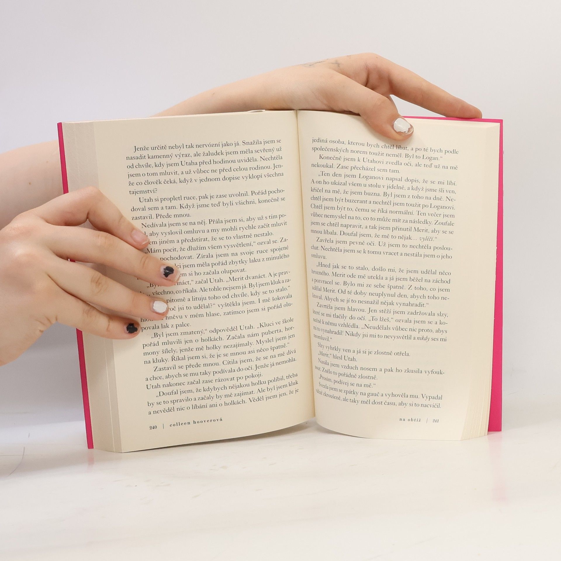 Colleen Hoover Na obtíž
