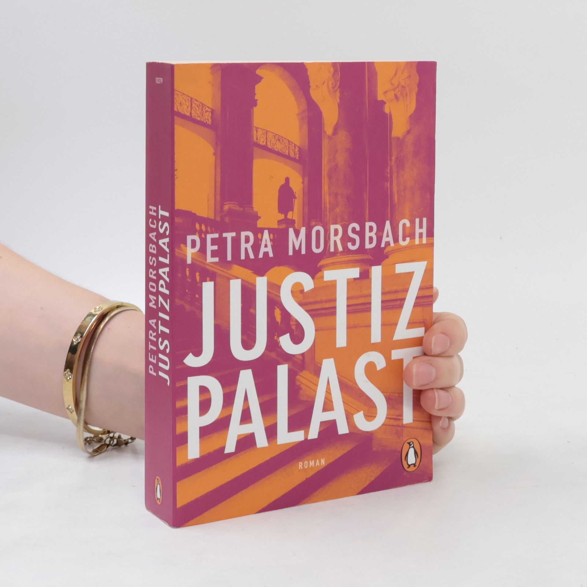 Petra Morsbach Justizpalast