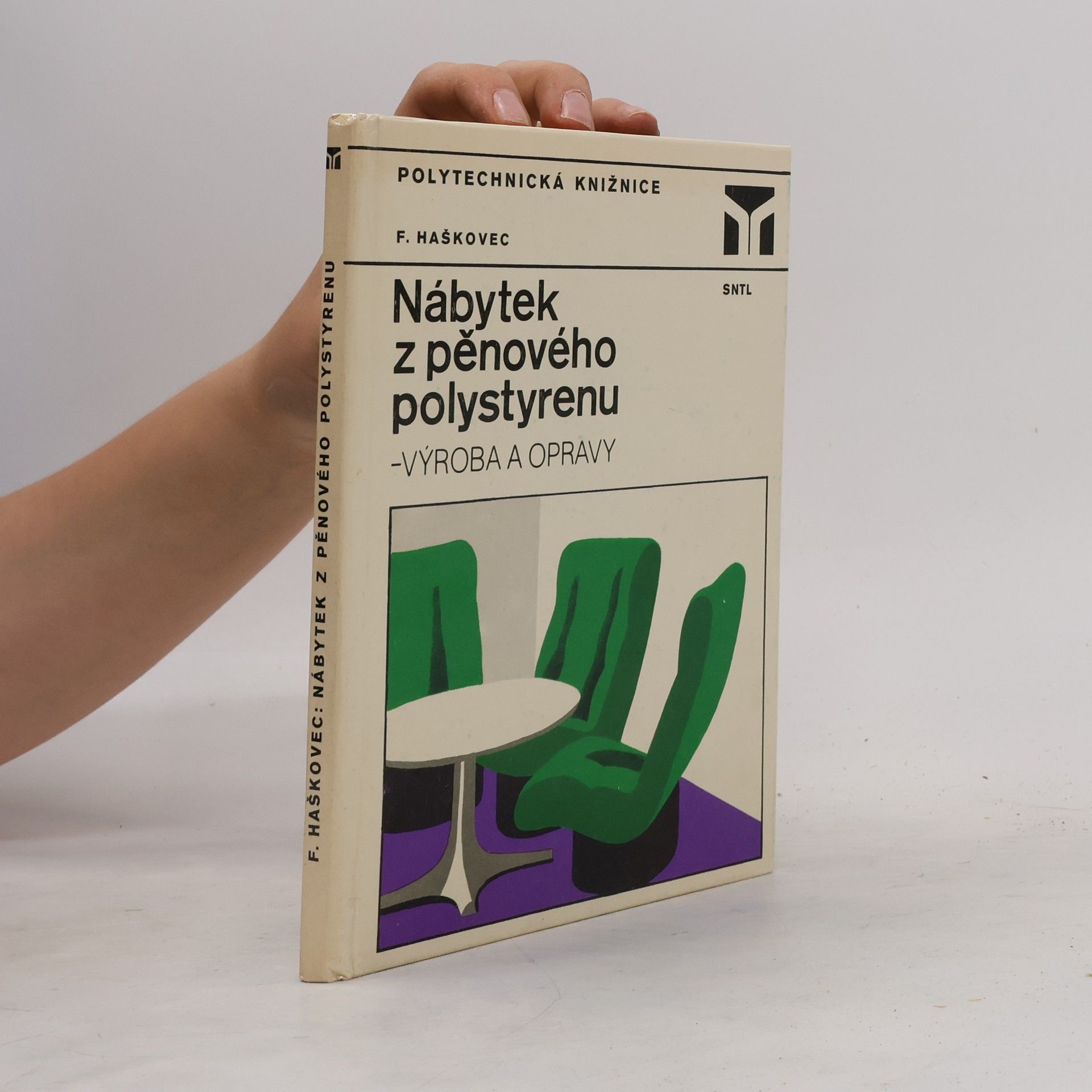František Haškovec Nábytek z pěnového polystyrénu