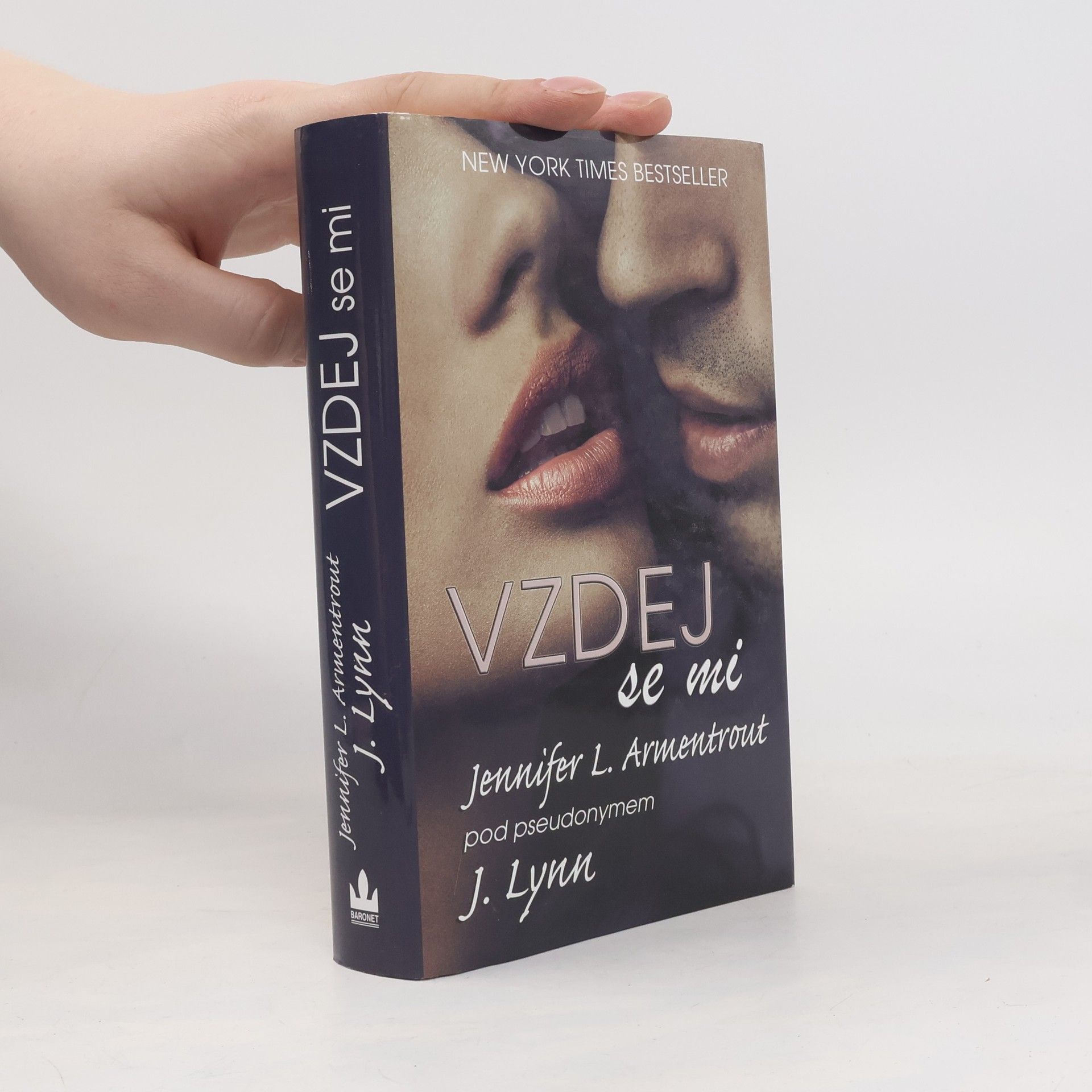 Jennifer Armentrout Vzdej se mi
