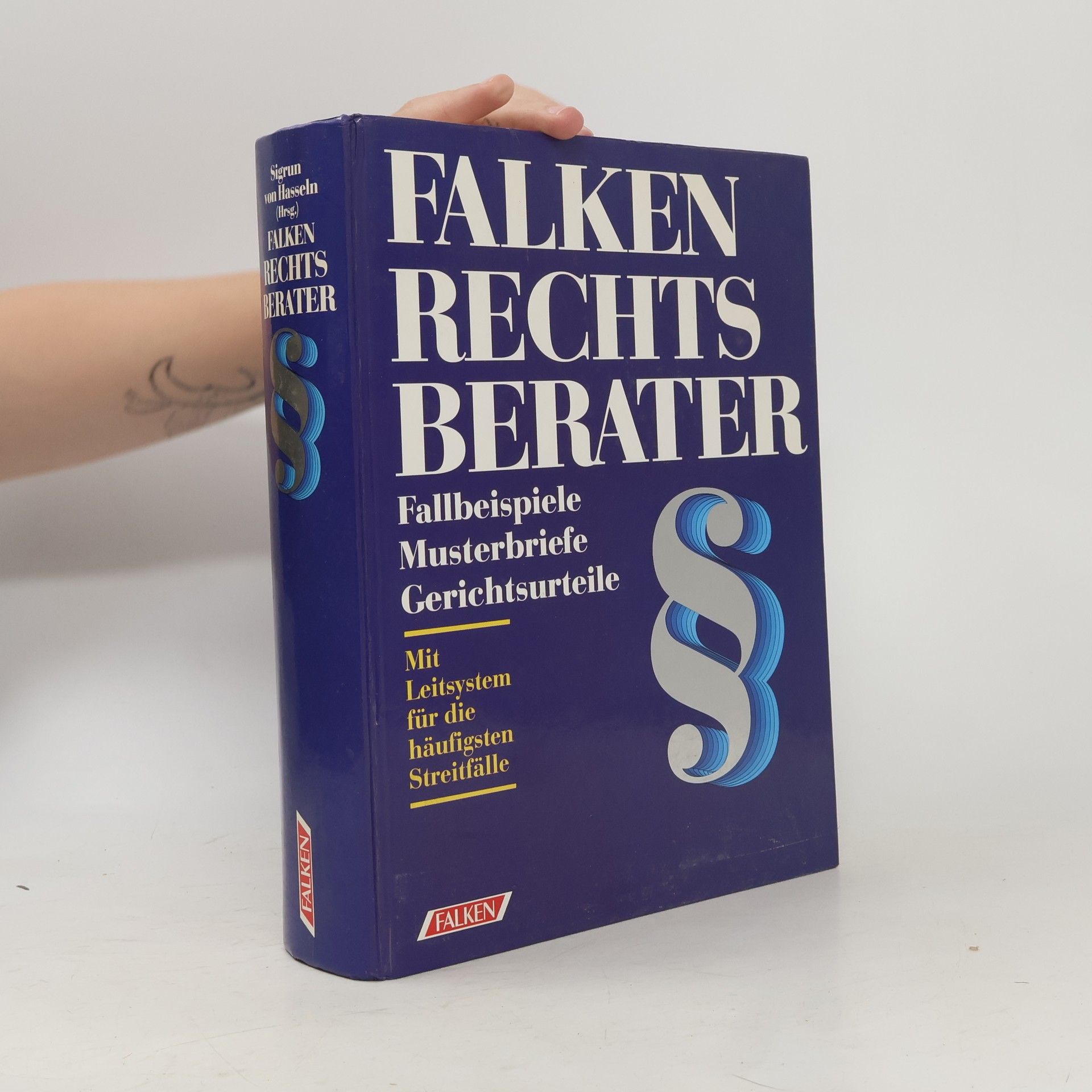 Sigrun Hasseln Falken-Rechtsberater