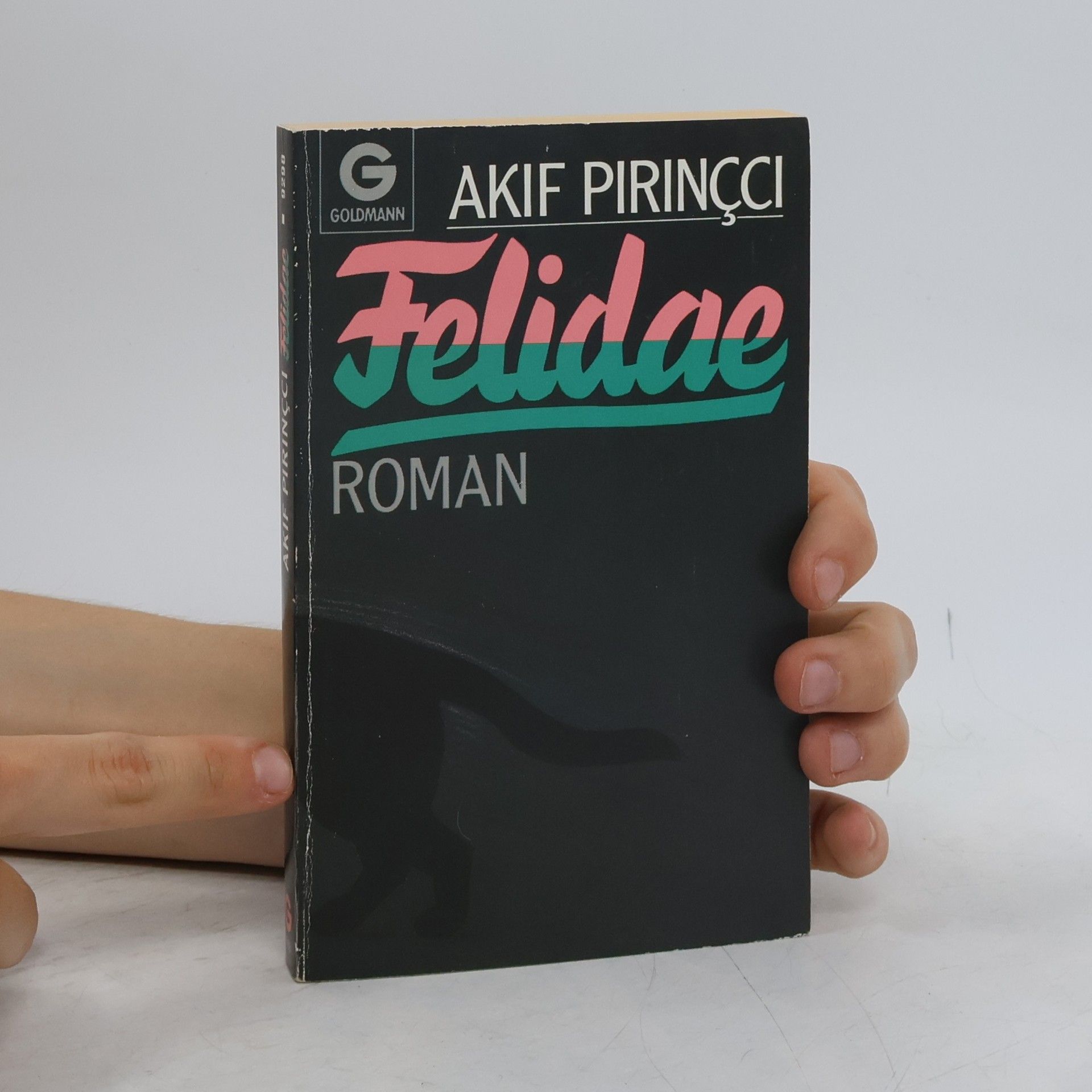 Akif Pirinçci Felidae