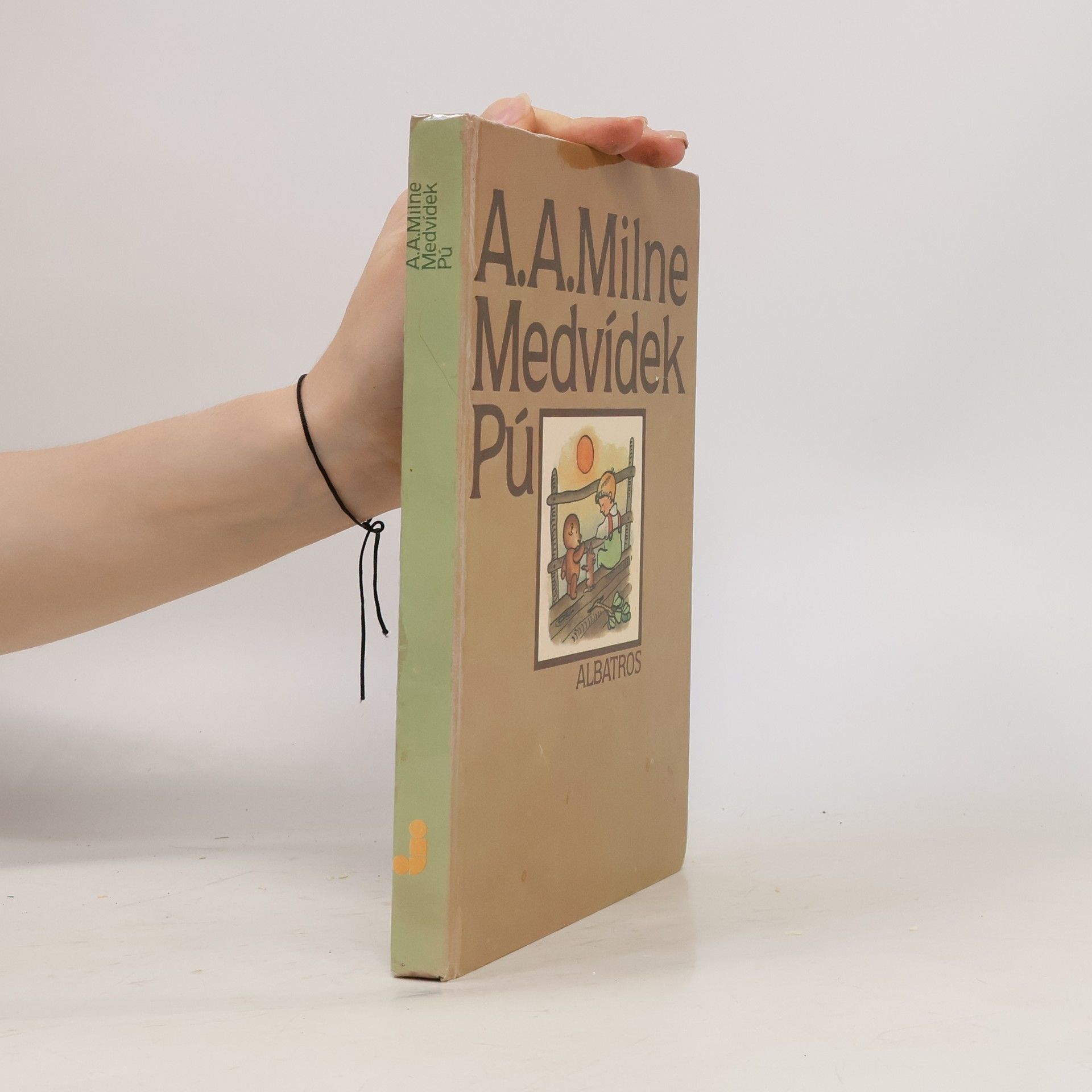 Alan Alexander Milne Medvídek Pú