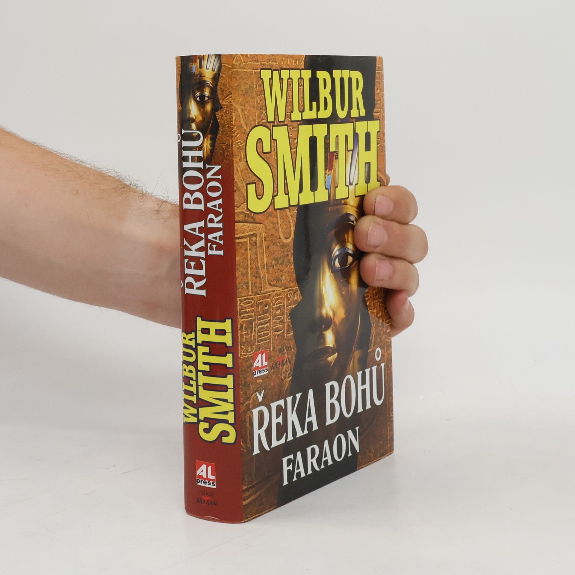 Wilbur Smith Řeka bohů 6. Faraon