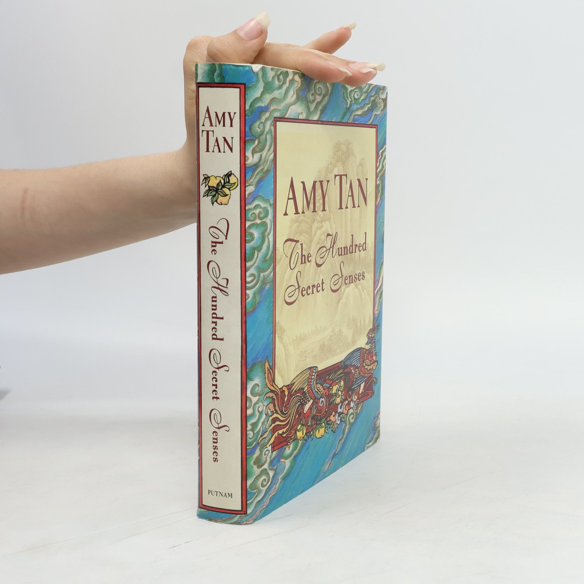 Amy Tan The Hundred Secret Senses