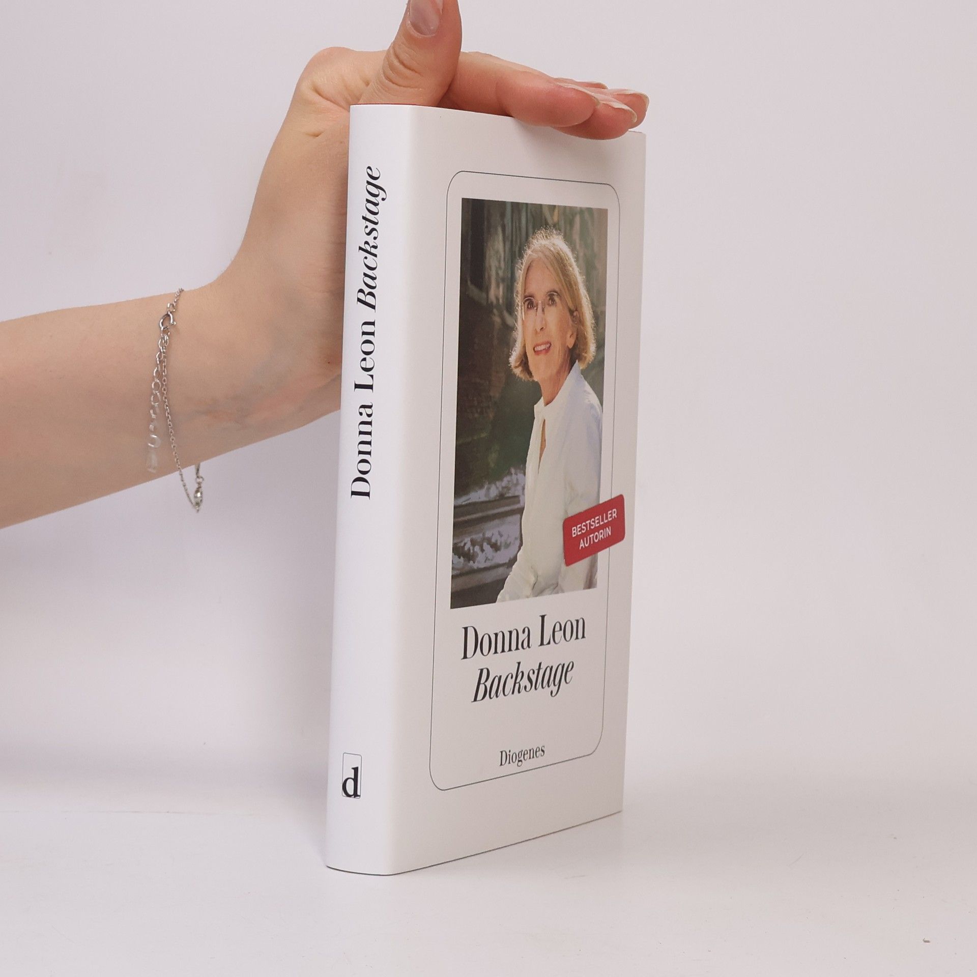 Donna Leon Backstage
