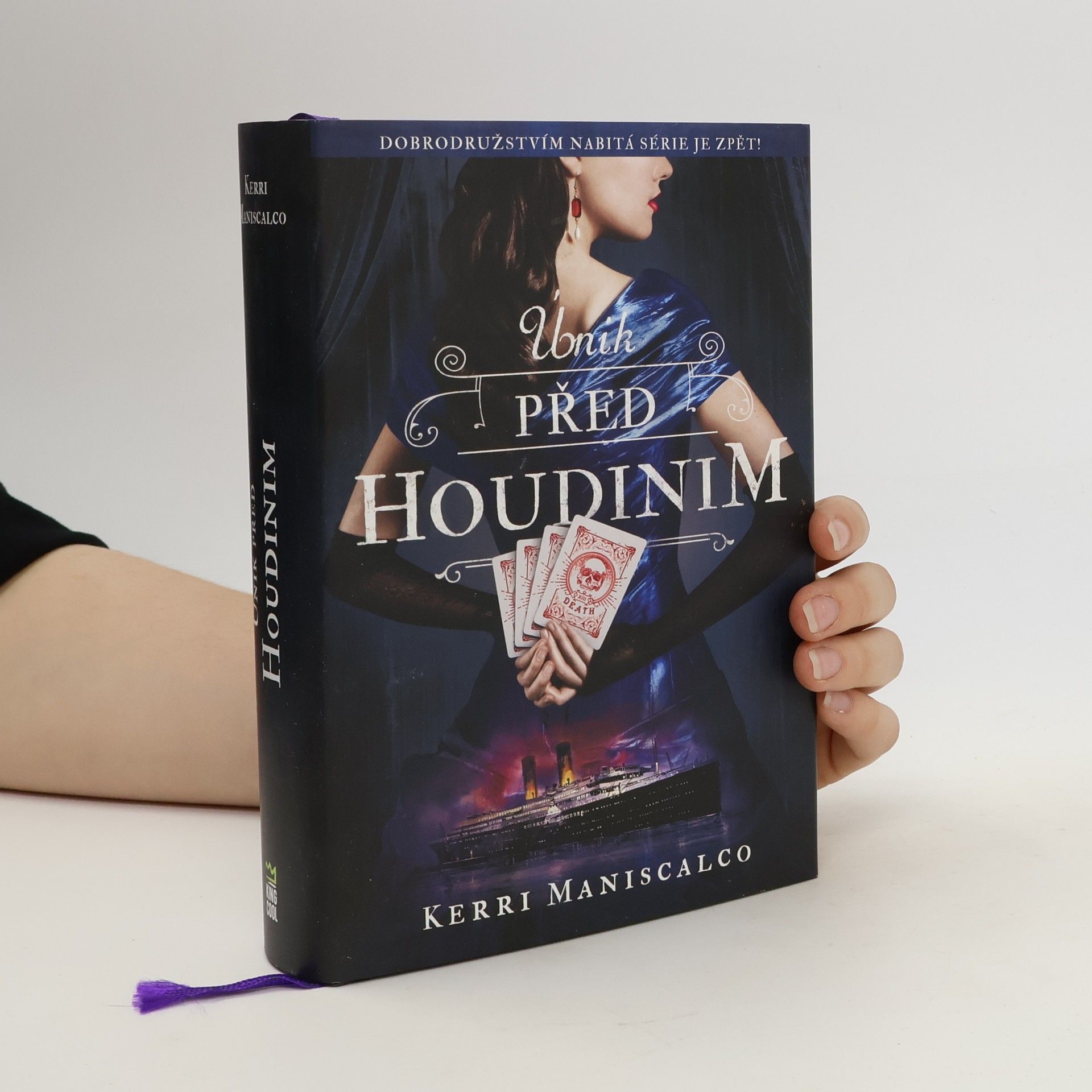 Kerri Maniscalco Únik před Houdinim