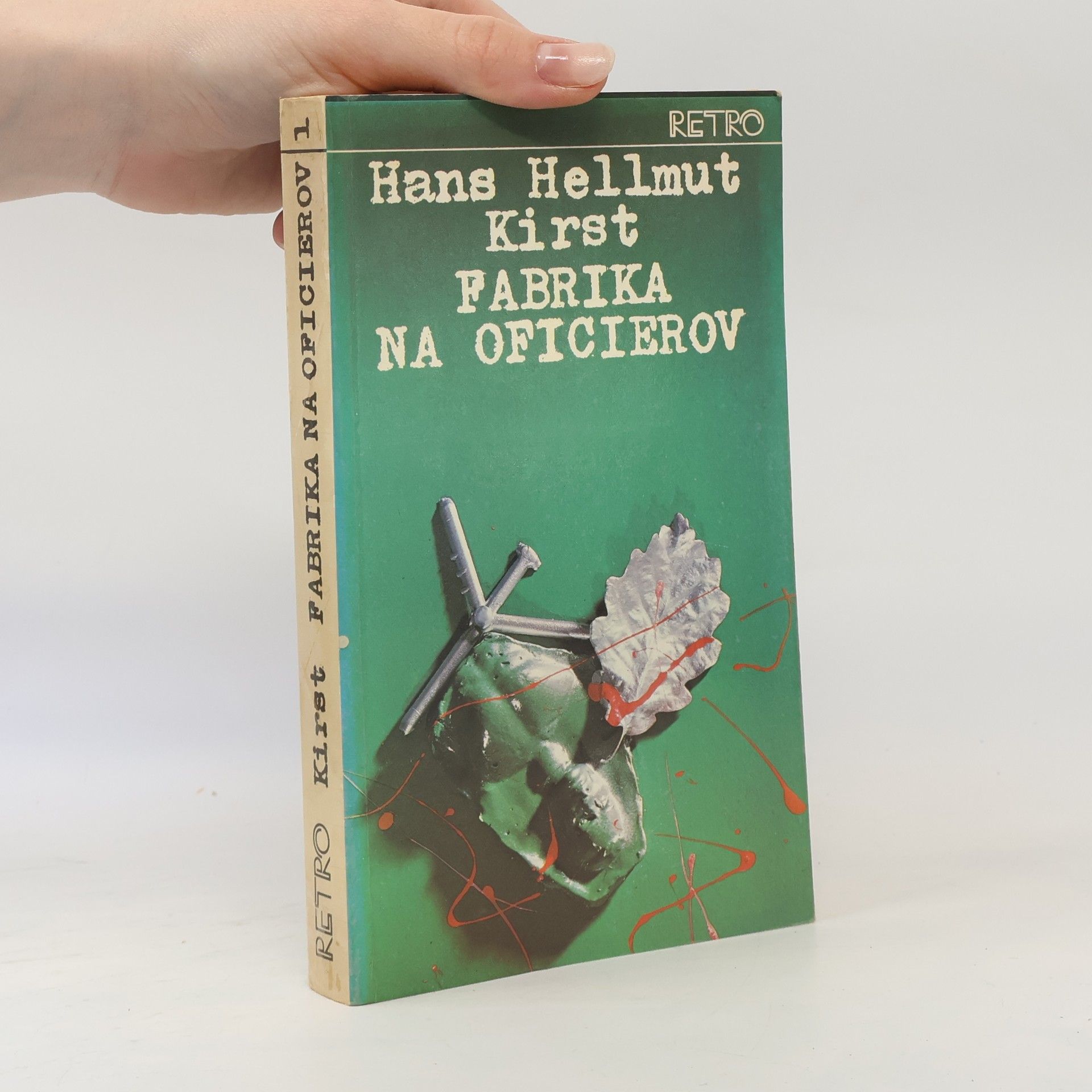 Hans Hellmut Kirst Fabrika na oficierov 1