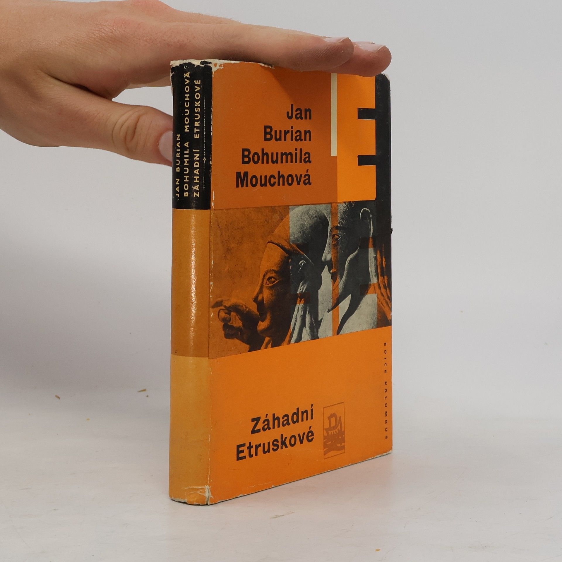 Bohumila Mouchová Záhadní Etruskové